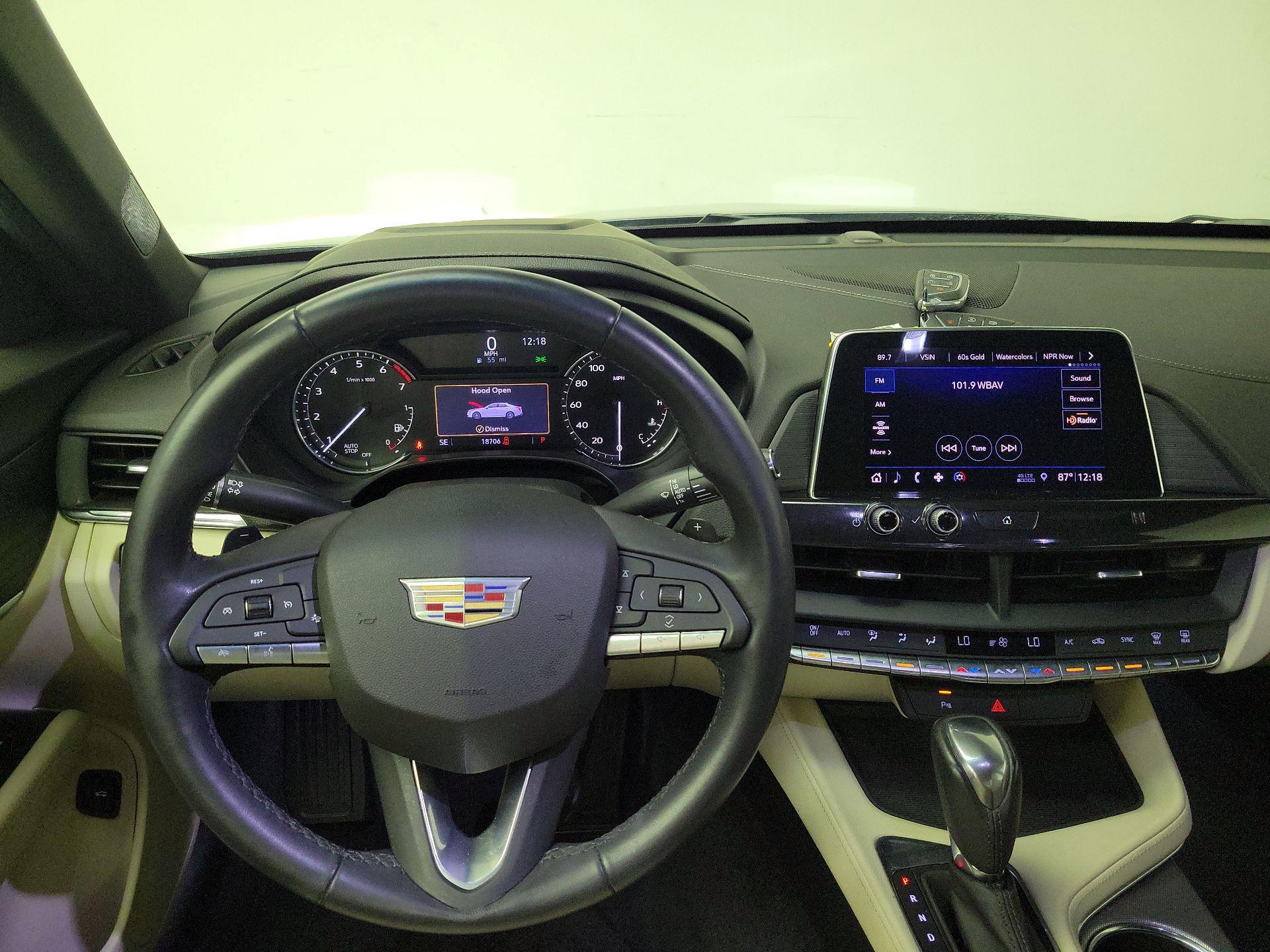 Thumbnail: 2020 Cadillac CT4 - 10