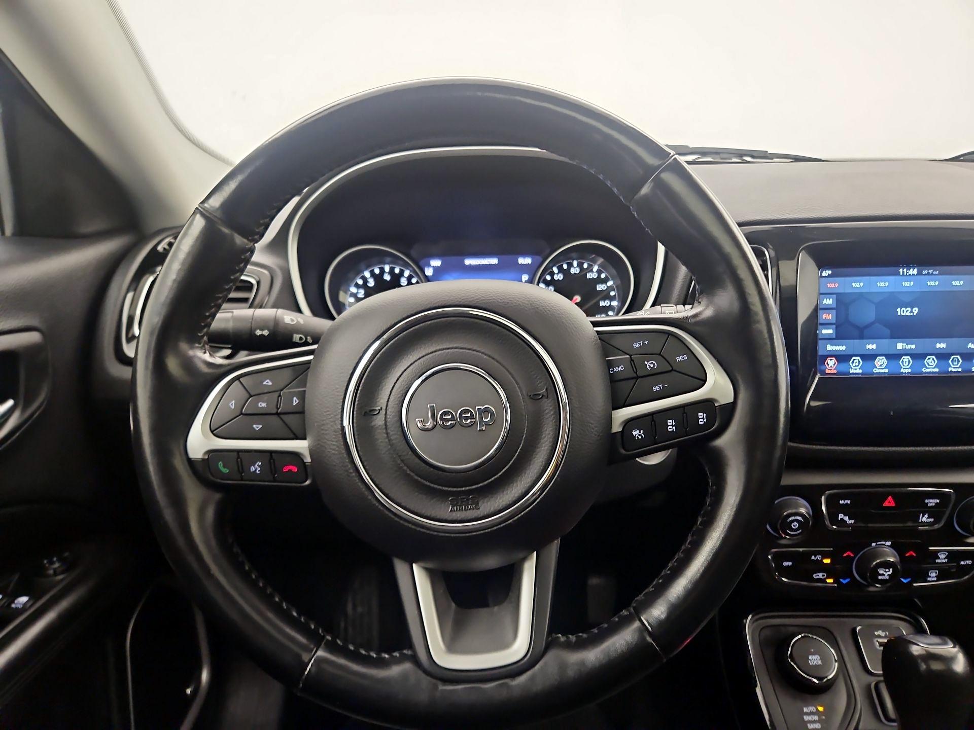 Thumbnail: 2021 Jeep Compass - 10