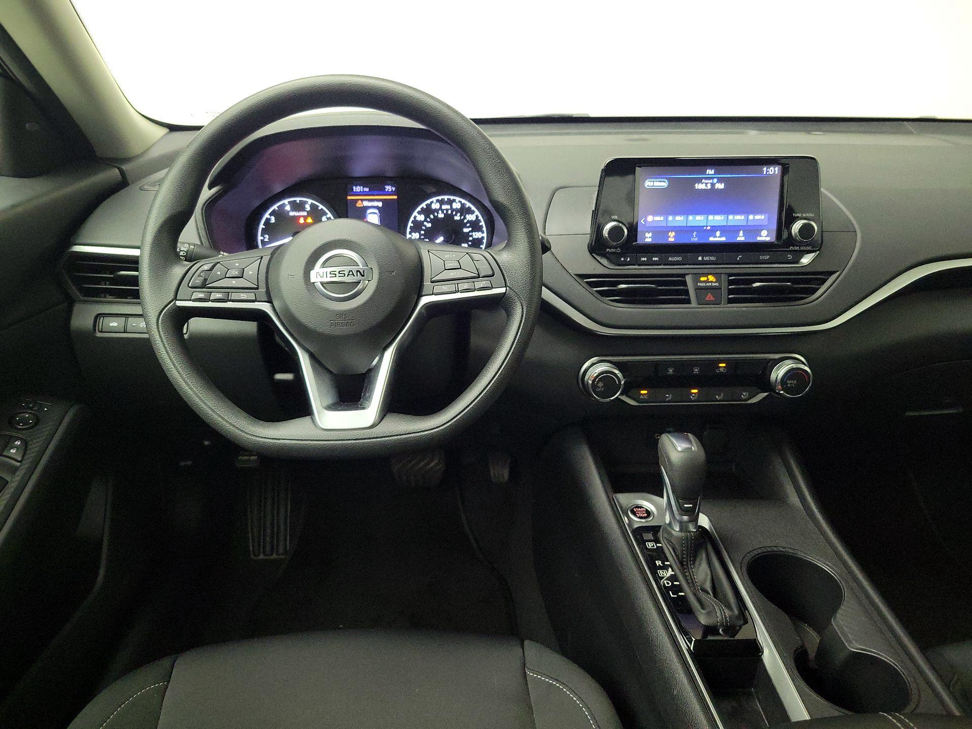 Thumbnail: 2021 Nissan Altima - 10