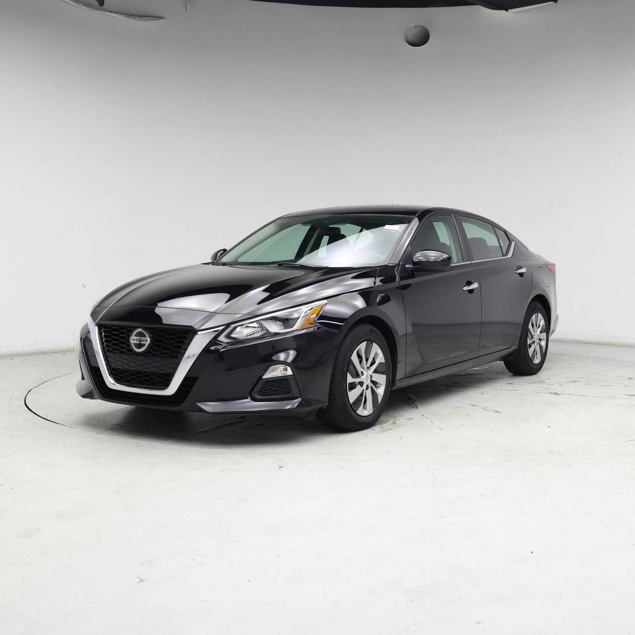 Thumbnail: 2021 Nissan Altima - 4