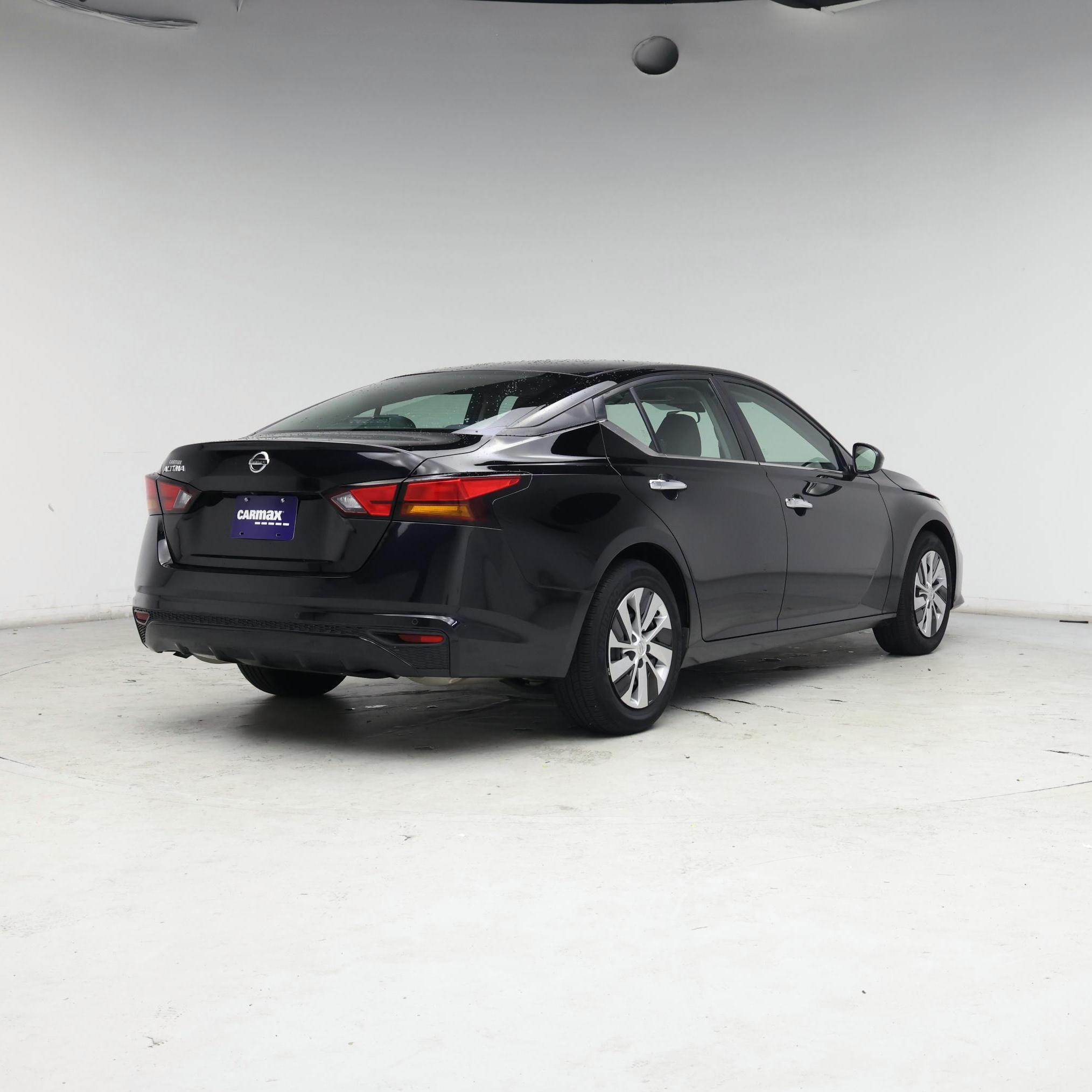 Thumbnail: 2021 Nissan Altima - 8