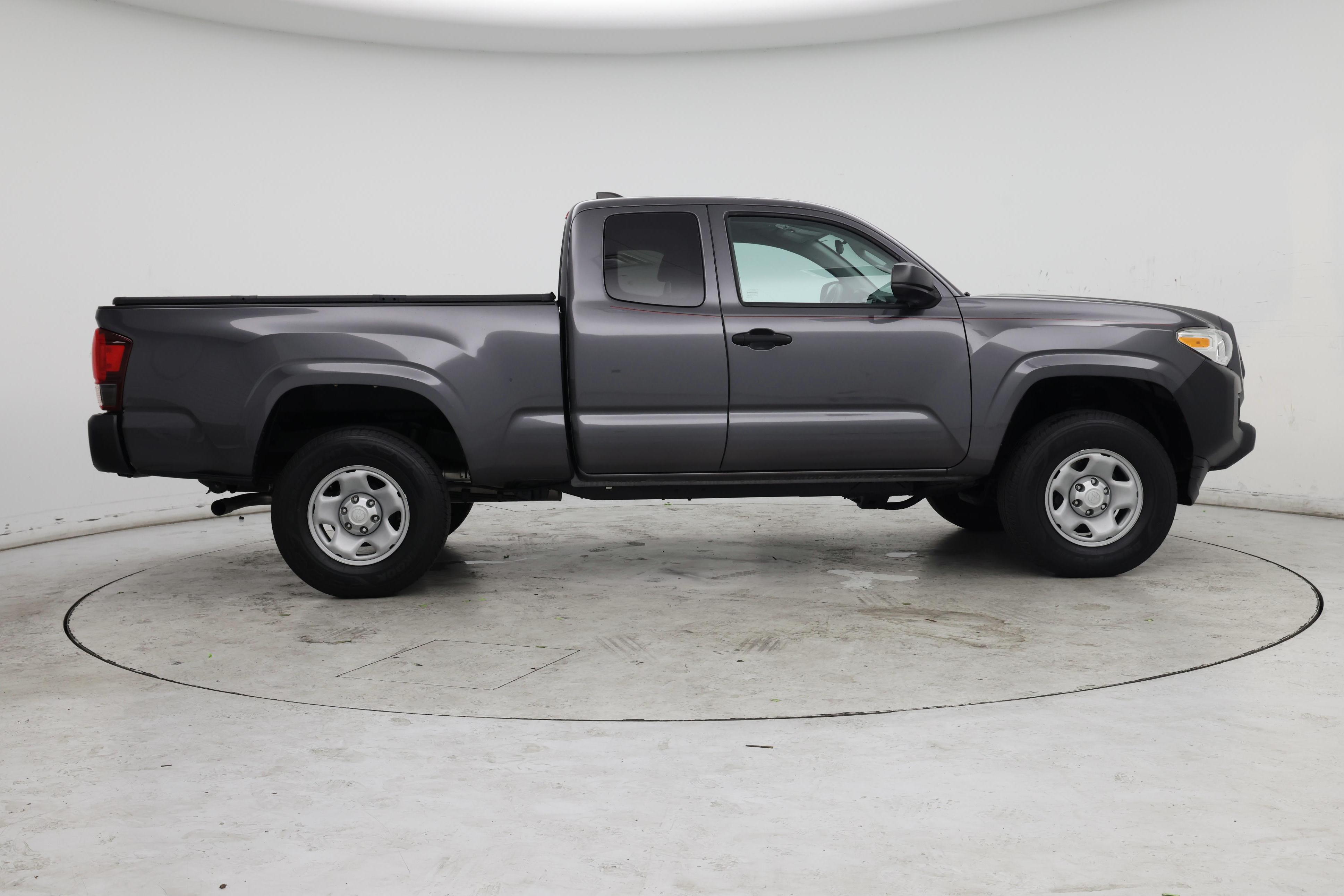 Thumbnail: 2021 Toyota Tacoma - 7