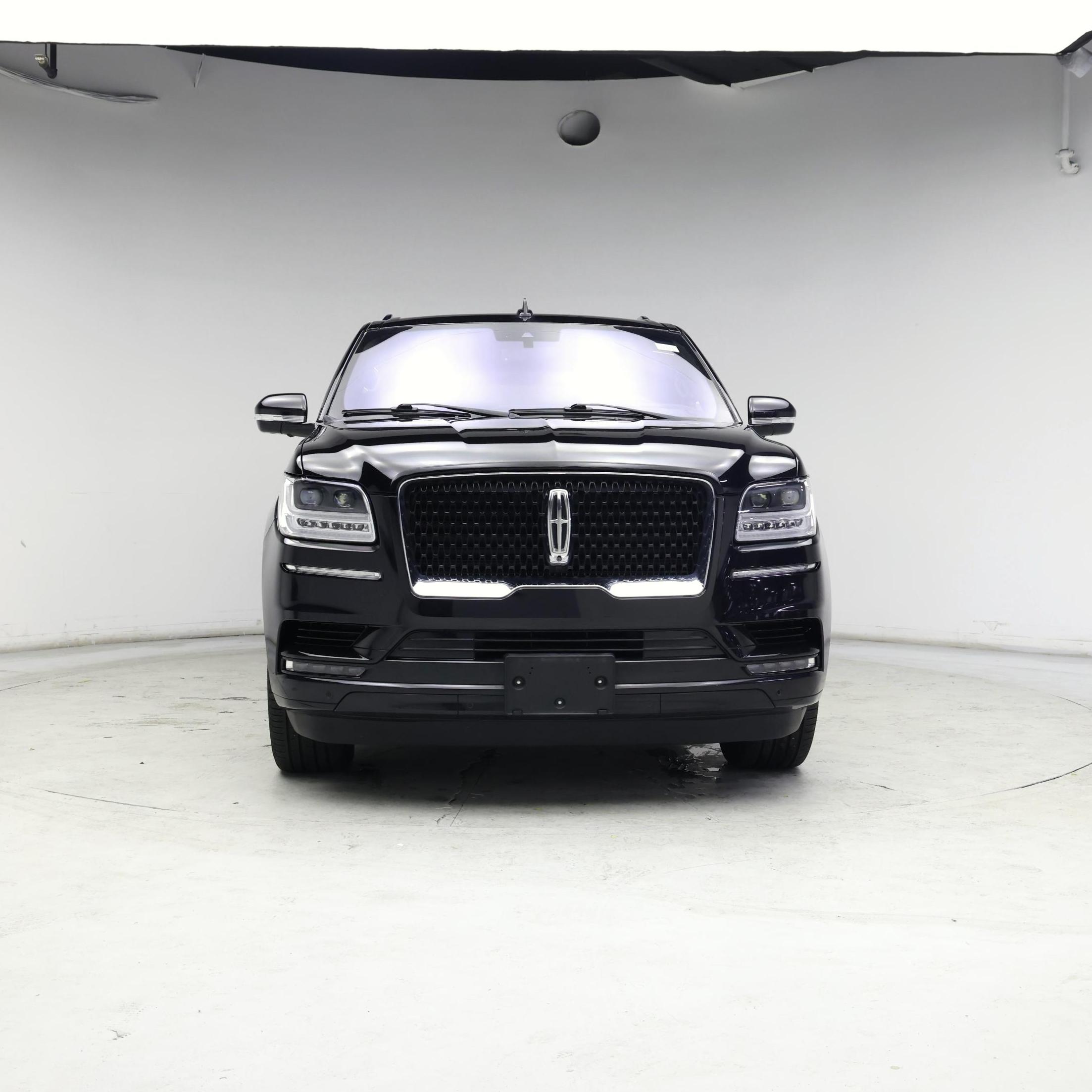 Thumbnail: 2020 Lincoln Navigator - 5