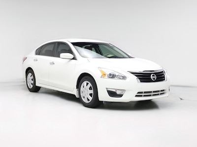 White 2015 Nissan Altima S