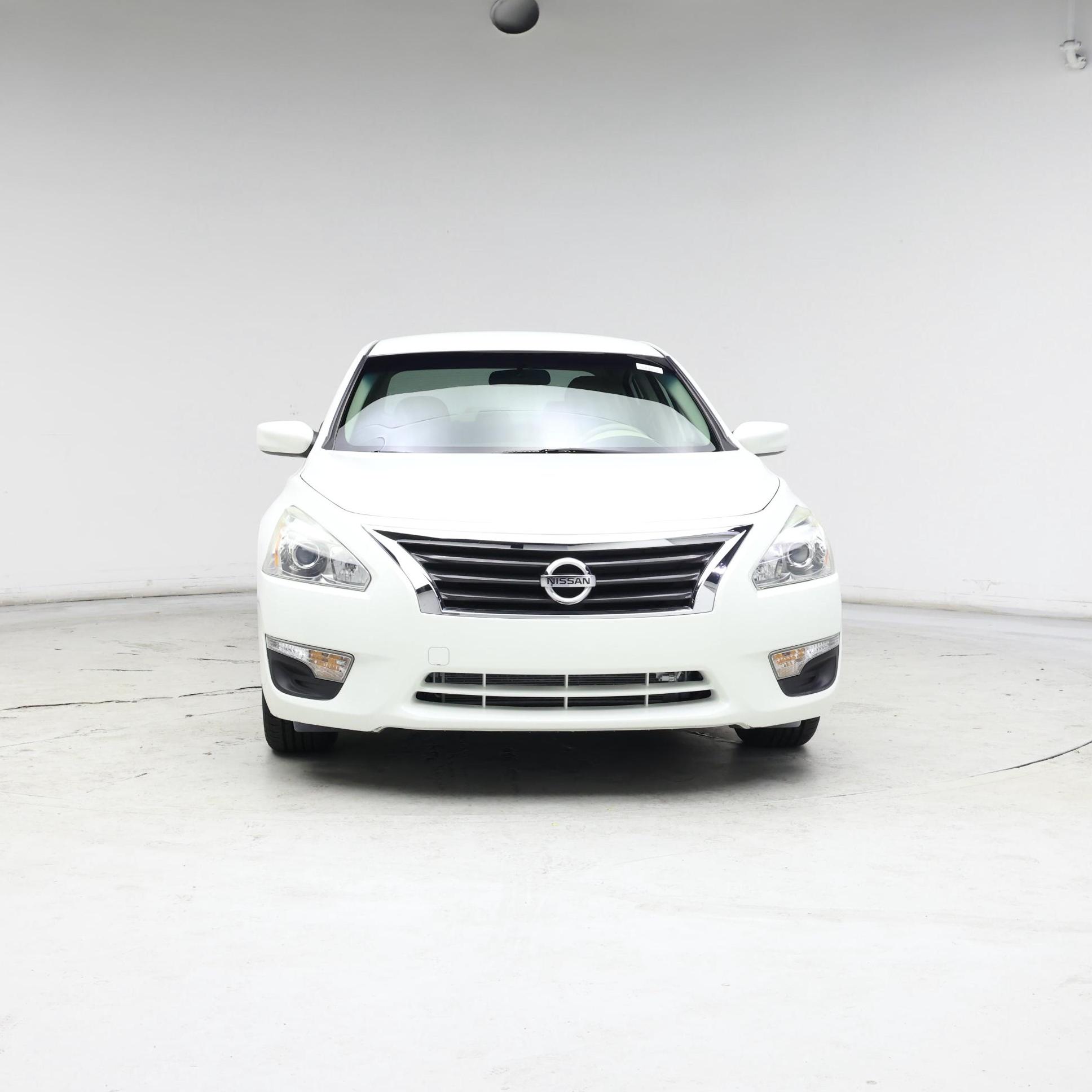 Thumbnail: 2015 Nissan Altima - 5
