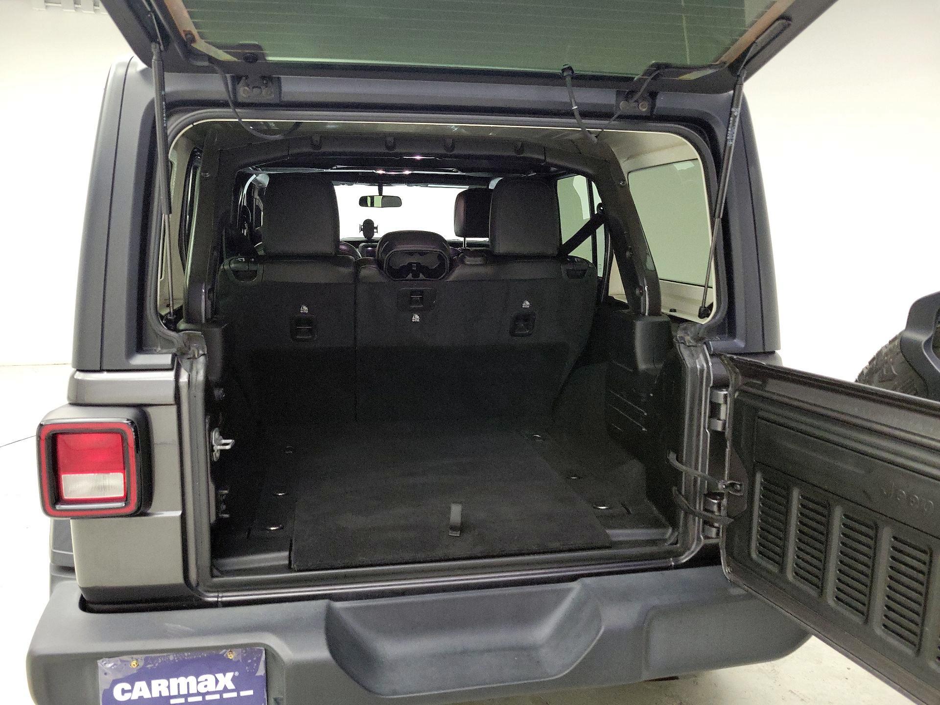 Thumbnail: 2020 Jeep Wrangler - 20