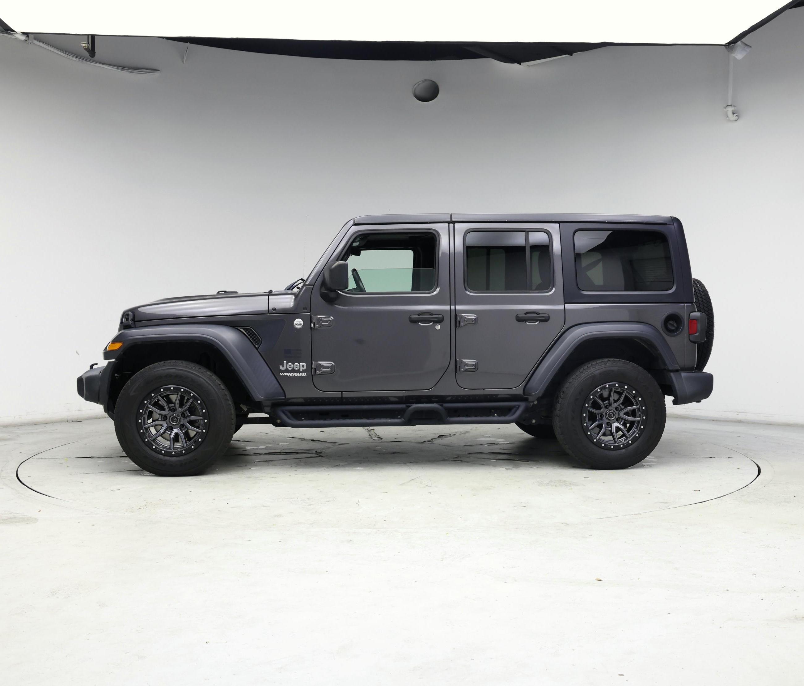 Thumbnail: 2020 Jeep Wrangler - 3