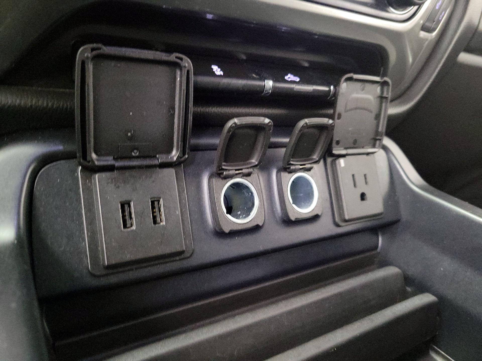 Thumbnail: 2018 Chevrolet Silverado 1500 - 18