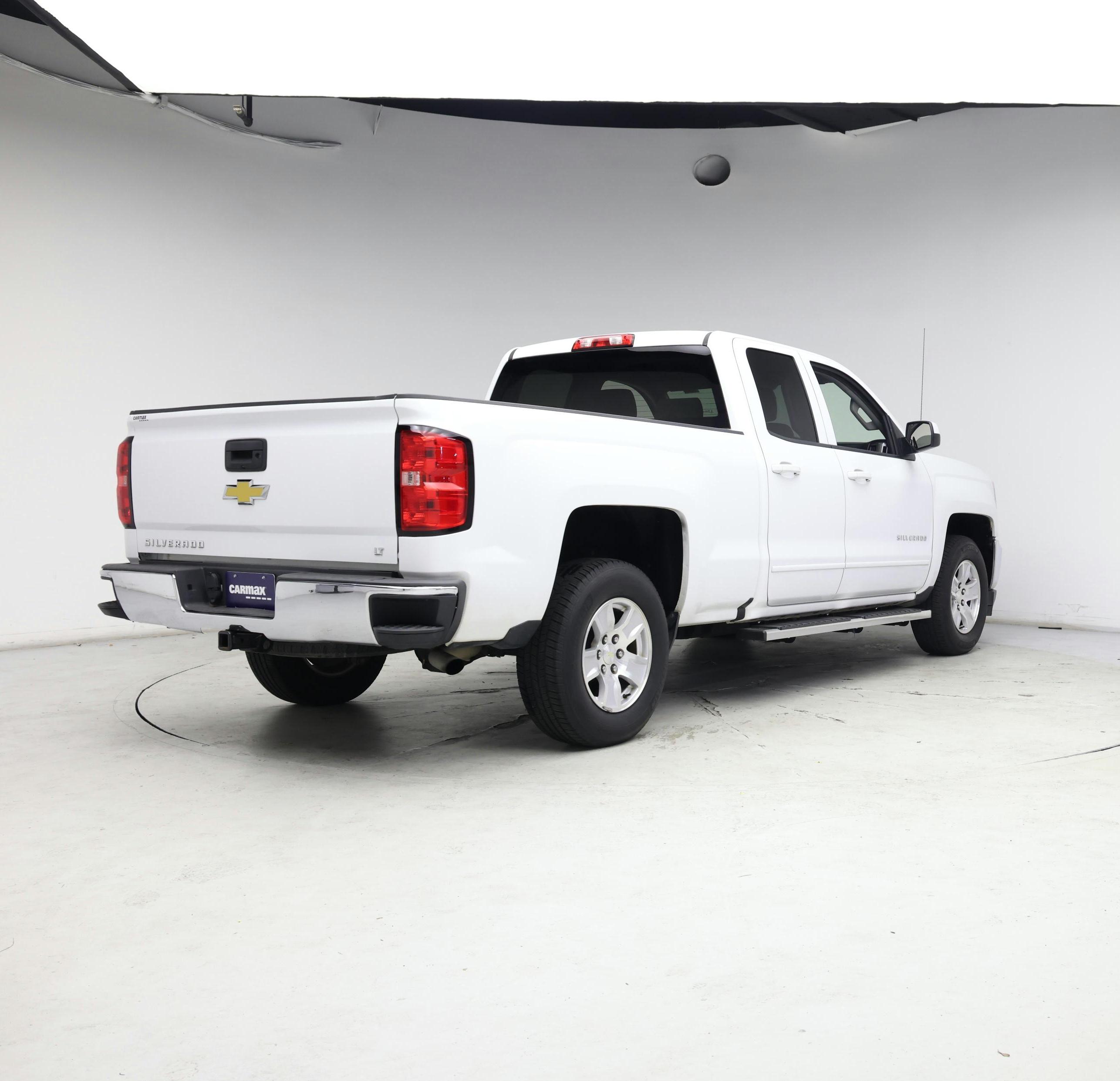 Thumbnail: 2018 Chevrolet Silverado 1500 - 8