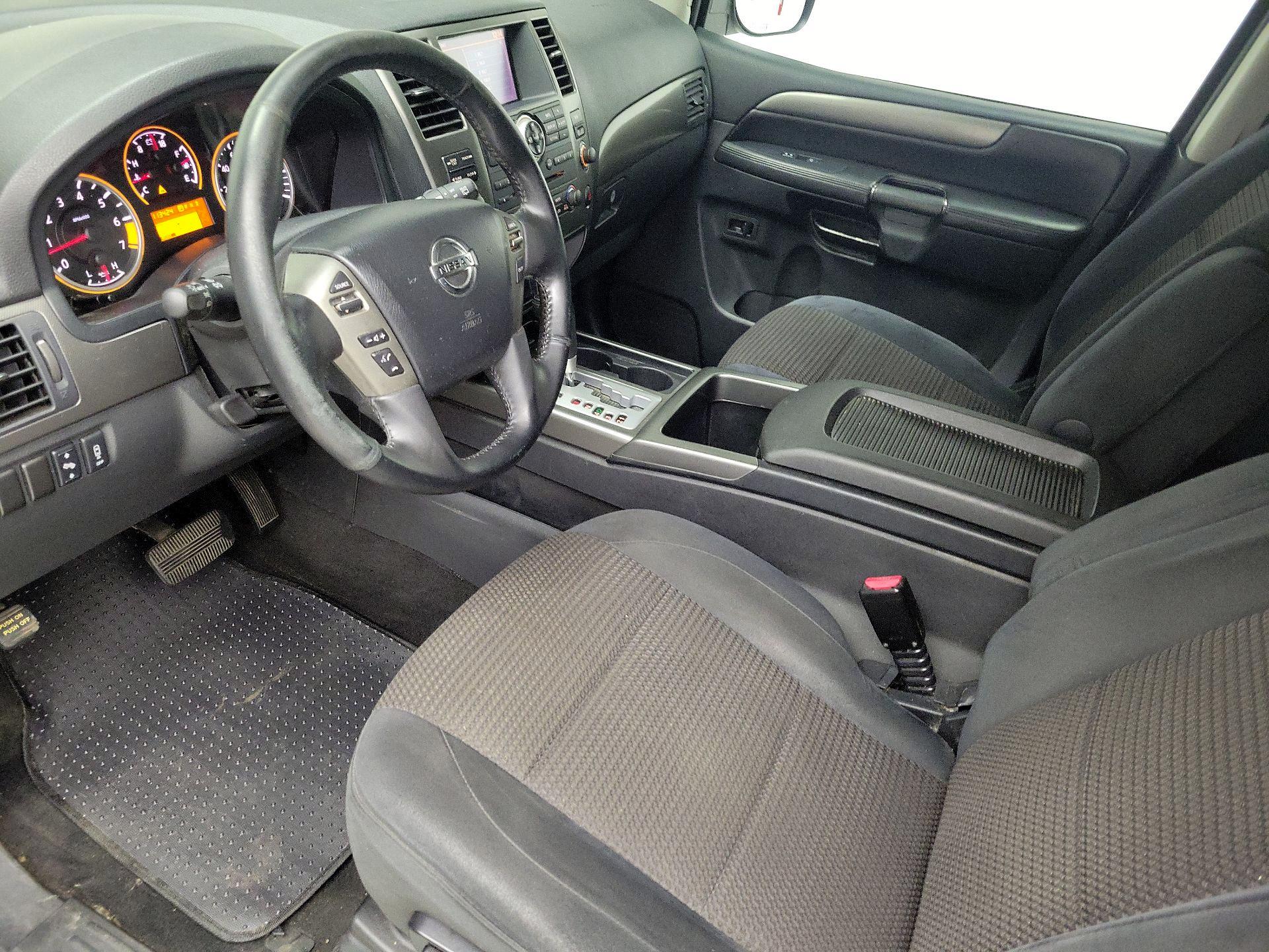 Thumbnail: 2013 Nissan Armada - 11
