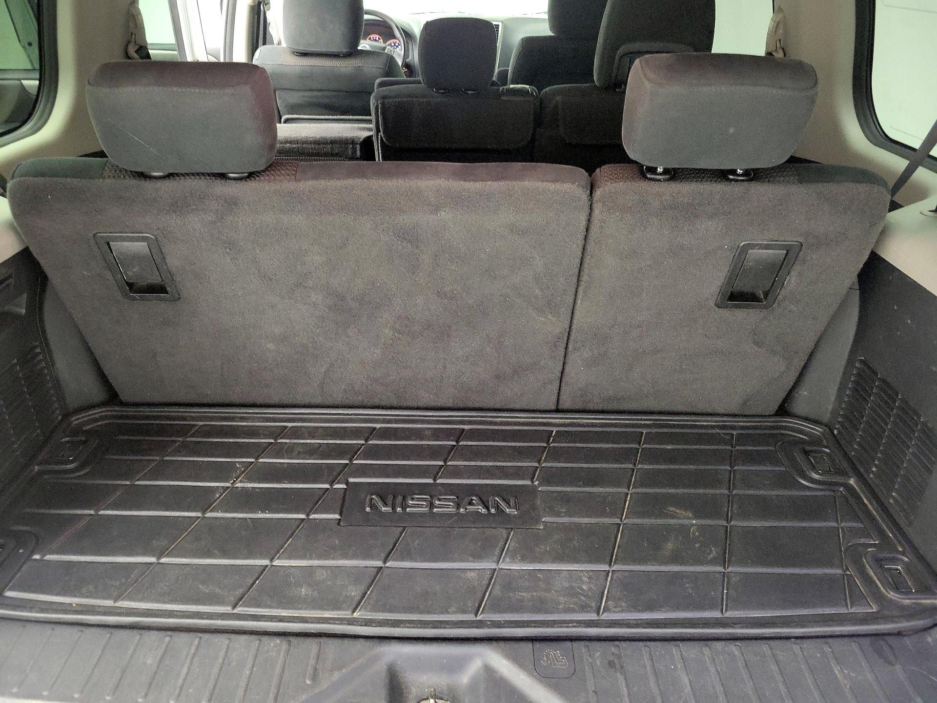 Thumbnail: 2013 Nissan Armada - 20