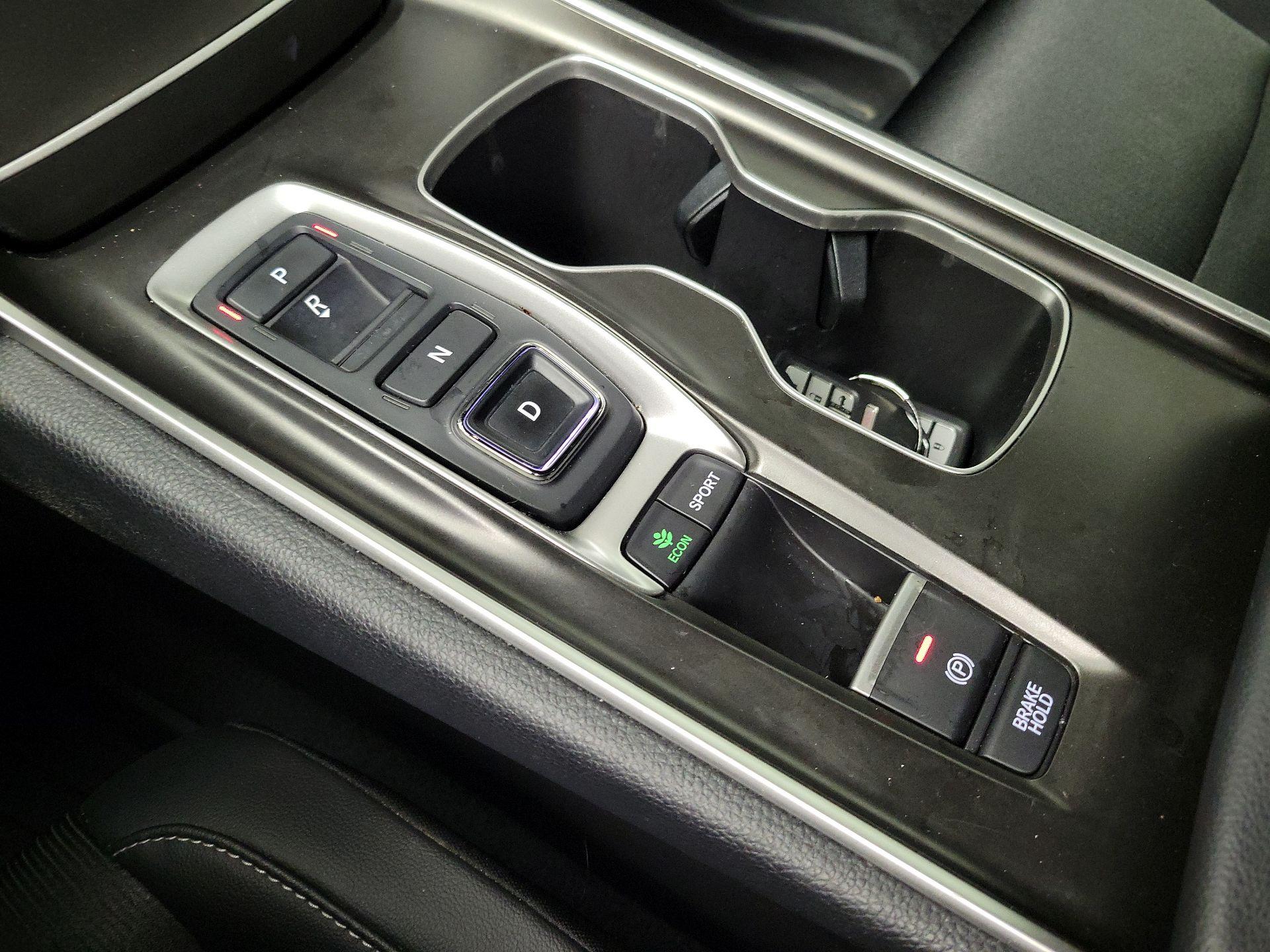 Thumbnail: 2021 Honda Accord - 17