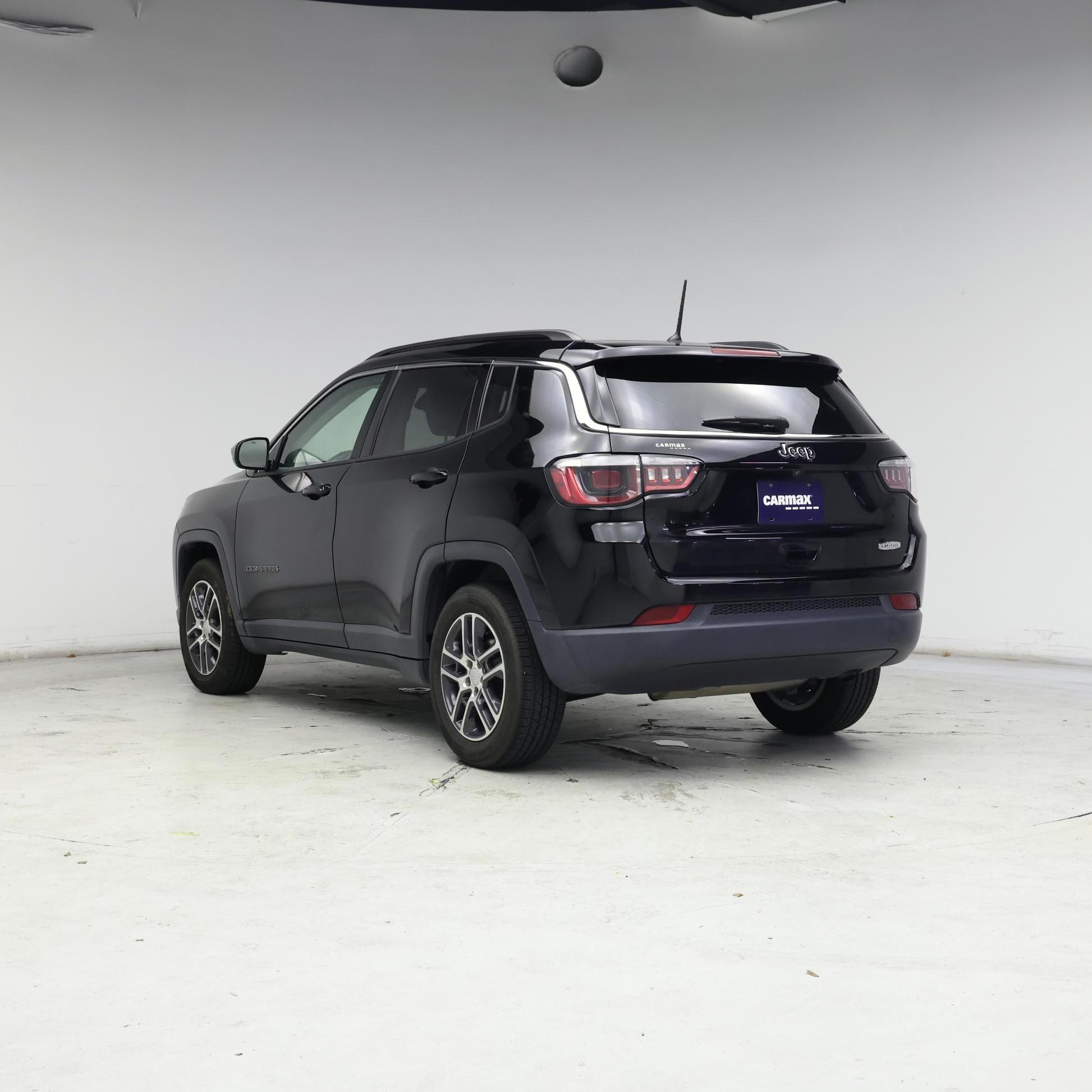 Thumbnail: 2018 Jeep Compass - 2