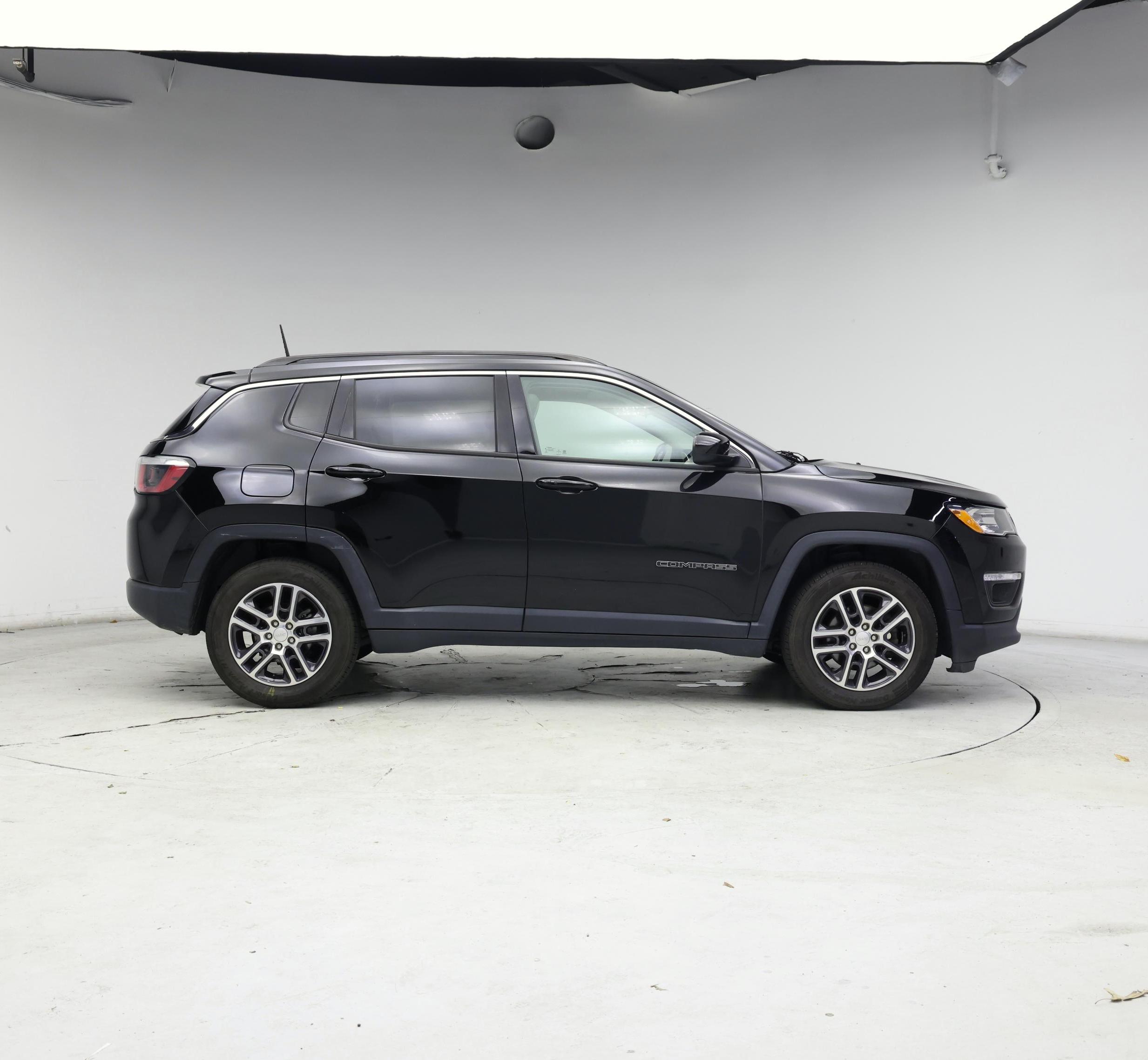 Thumbnail: 2018 Jeep Compass - 7