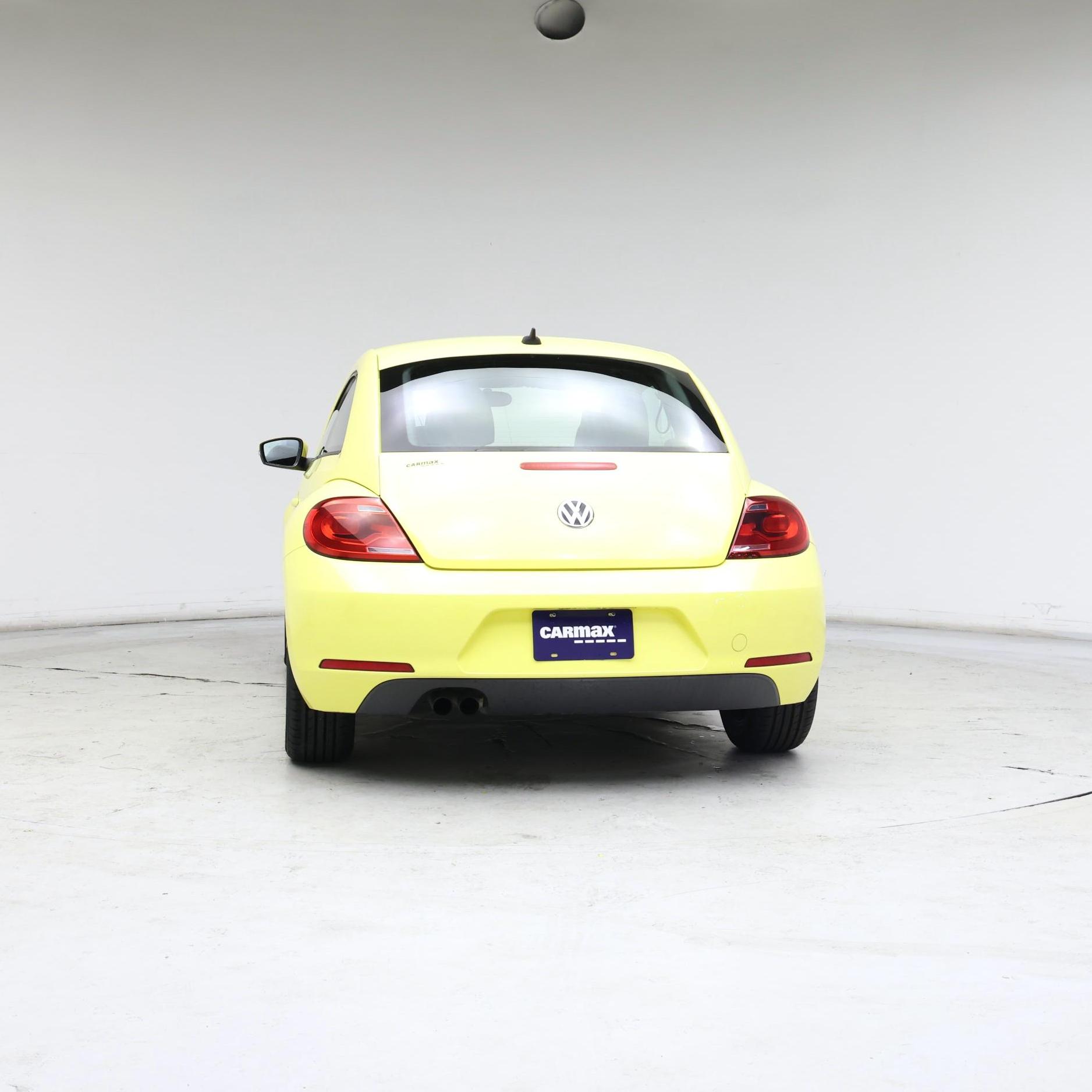Thumbnail: 2015 Volkswagen Beetle - 6
