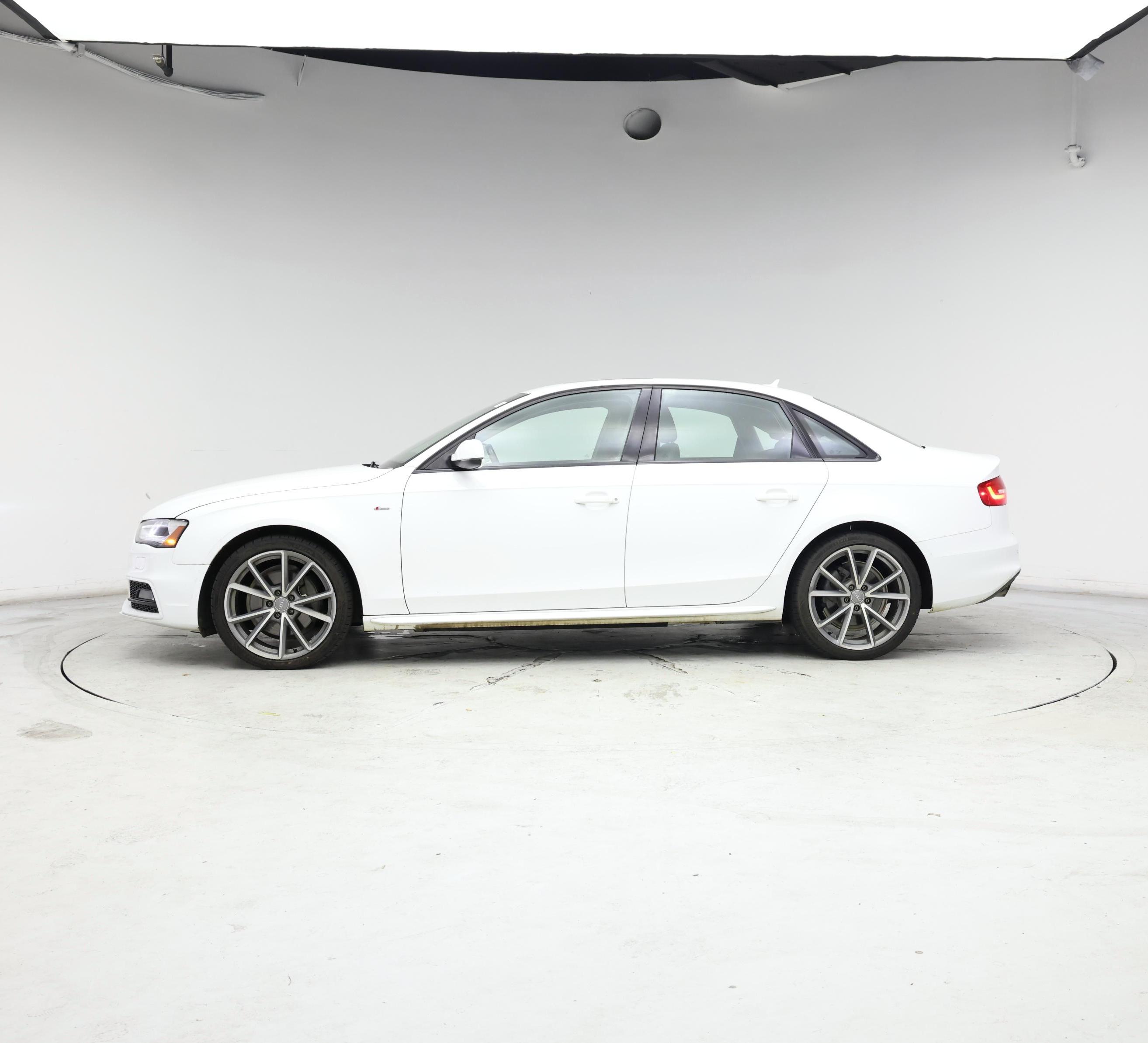 Thumbnail: 2016 Audi A4 - 3