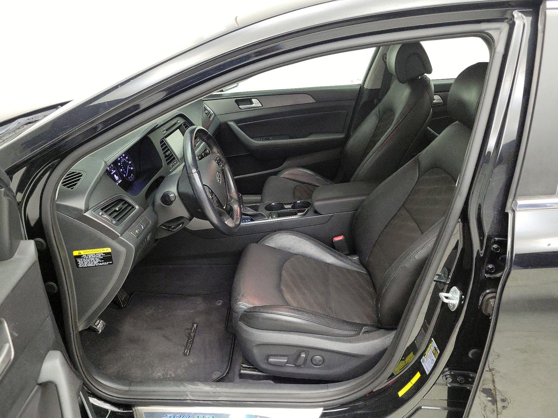 Thumbnail: 2016 Hyundai Sonata - 11