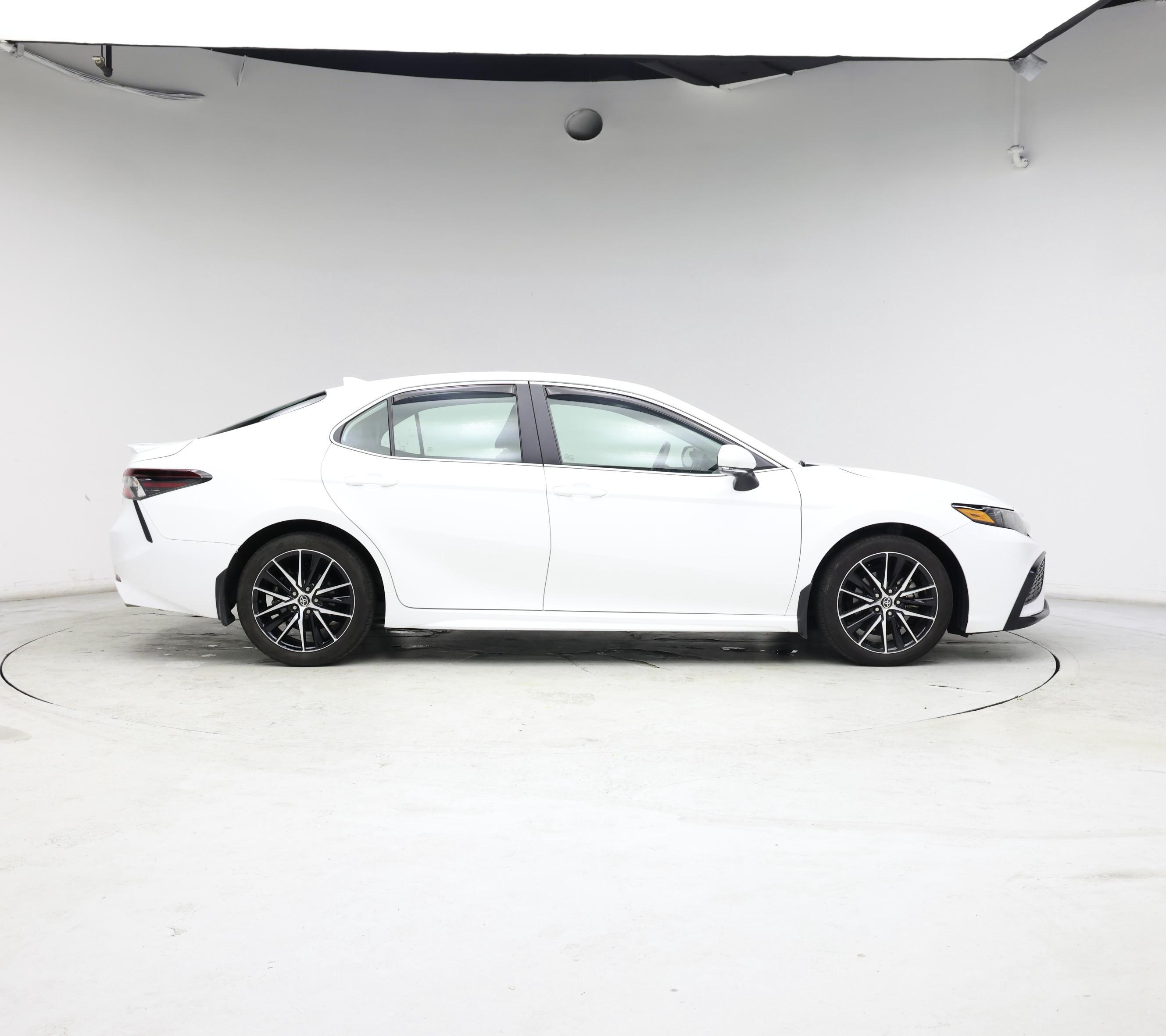 Thumbnail: 2023 Toyota Camry - 7