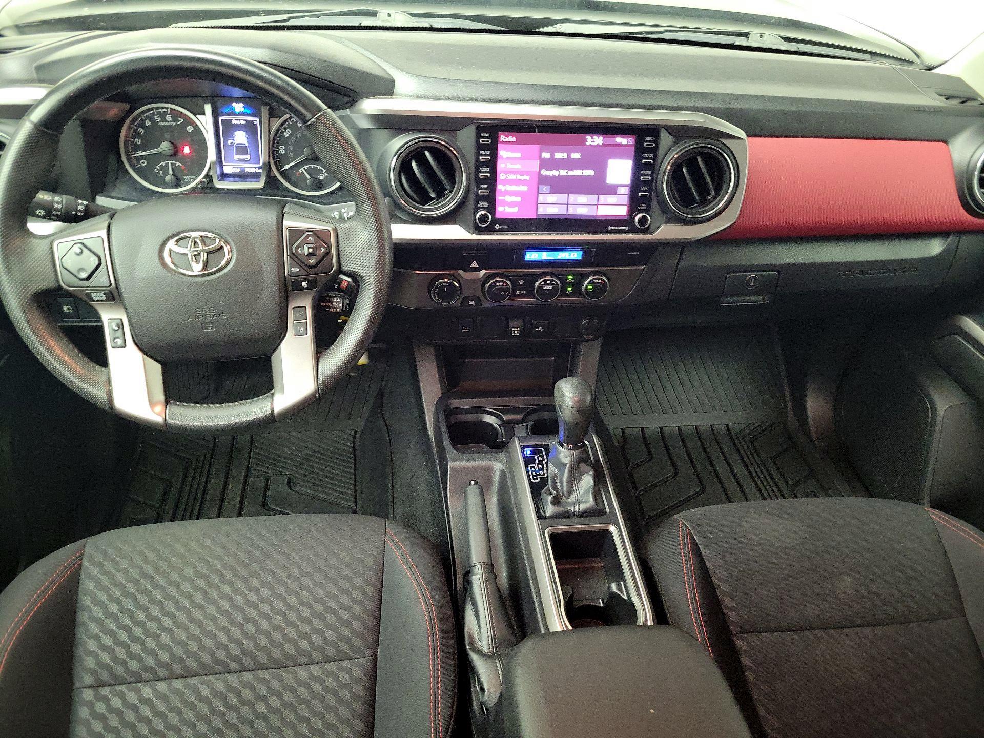 Thumbnail: 2022 Toyota Tacoma - 9