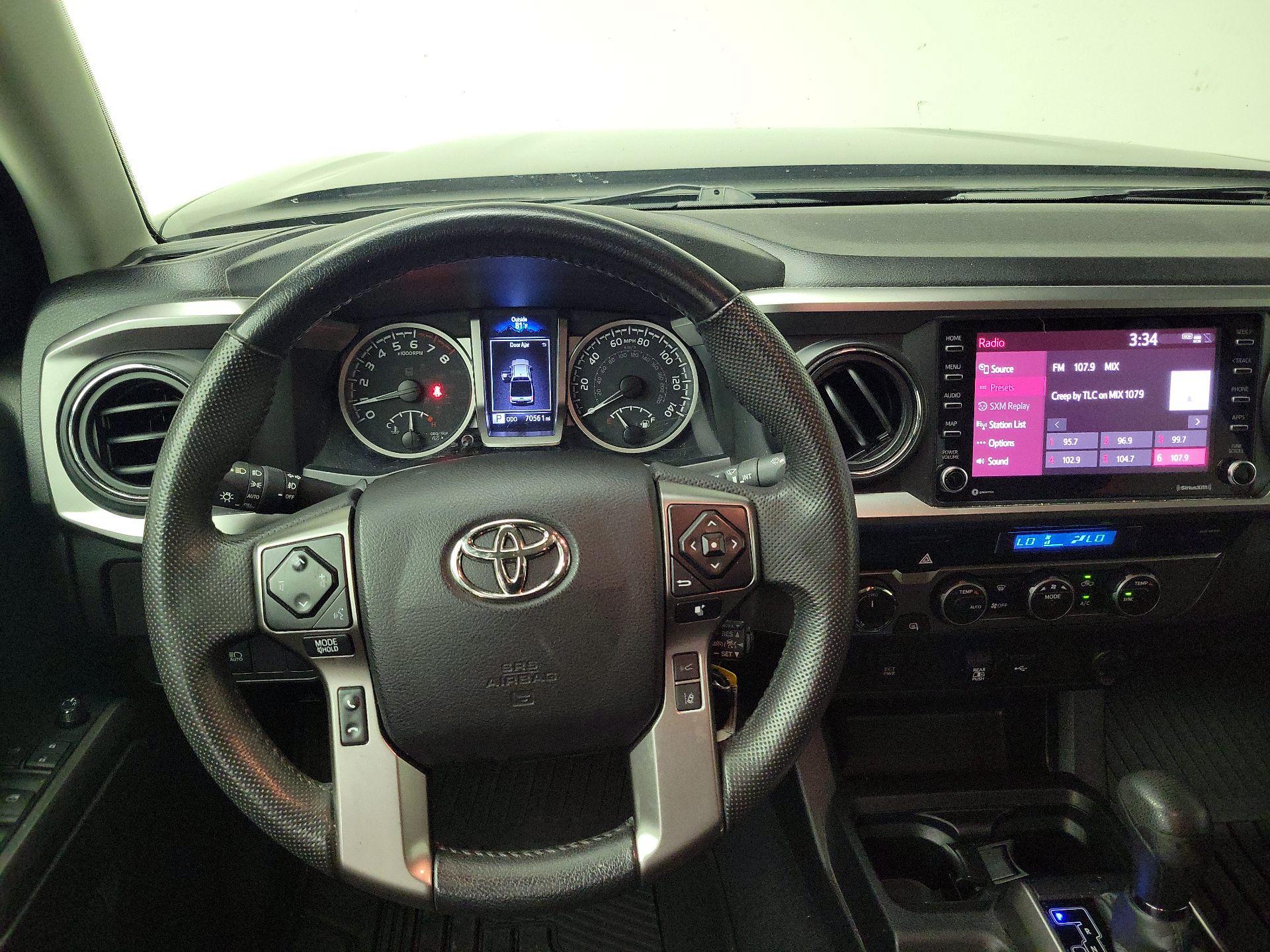 Thumbnail: 2022 Toyota Tacoma - 10