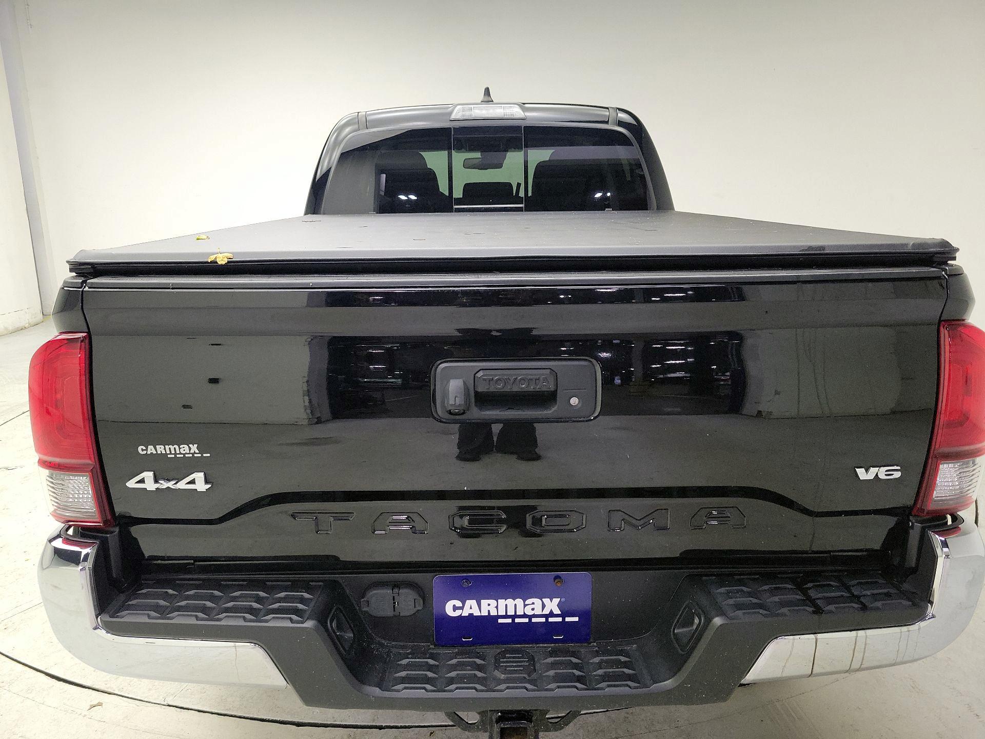 Thumbnail: 2022 Toyota Tacoma - 20