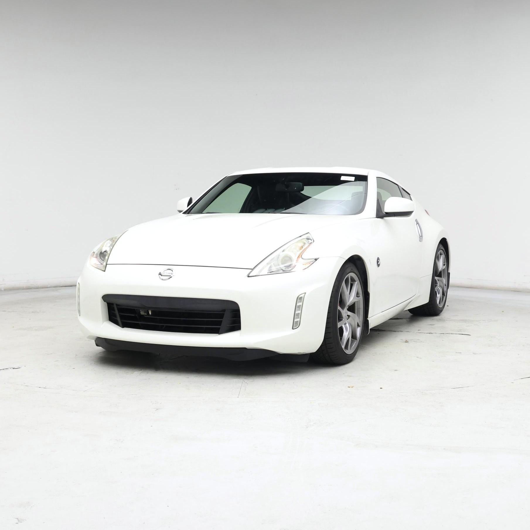 Thumbnail: 2016 Nissan Z - 4
