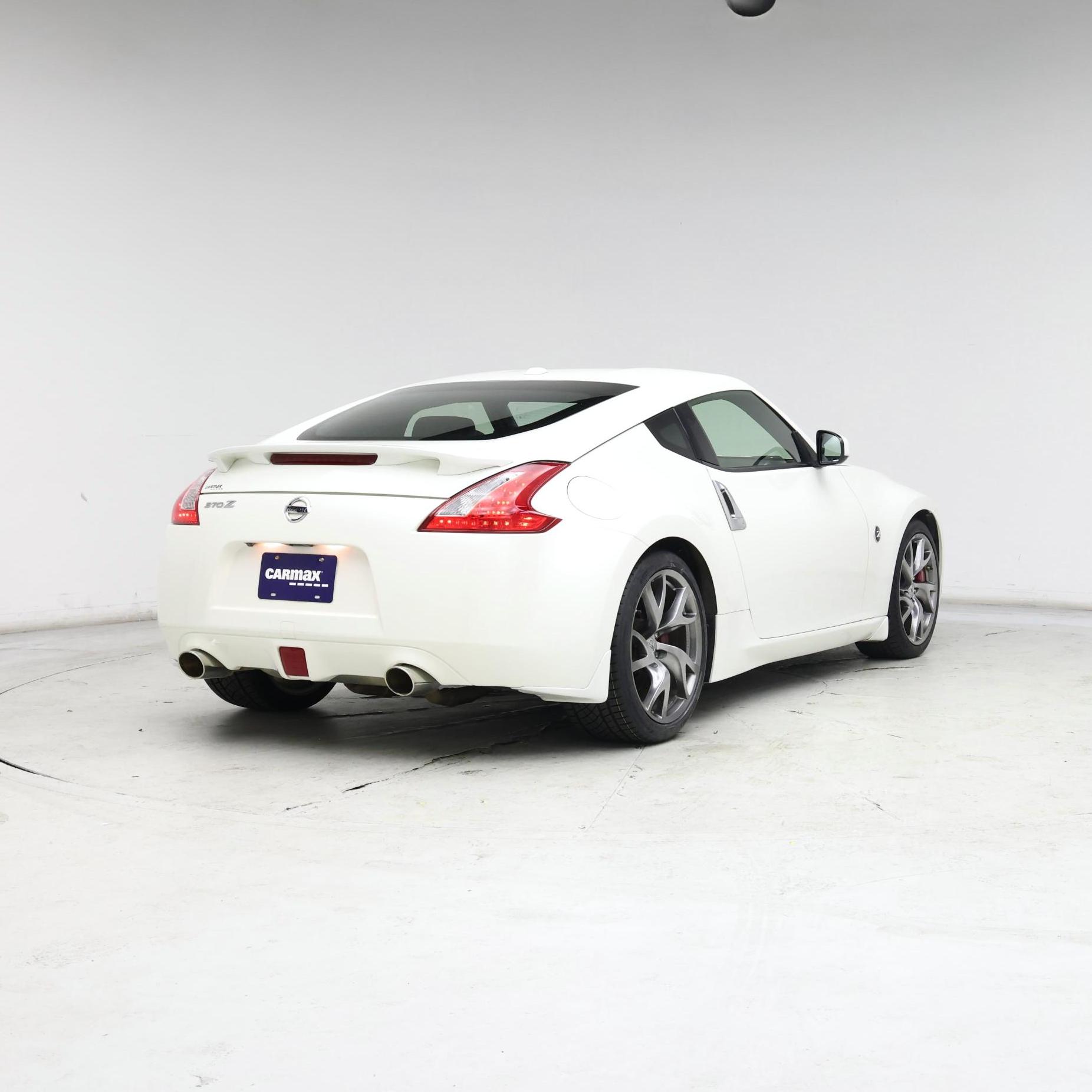 Thumbnail: 2016 Nissan Z - 8