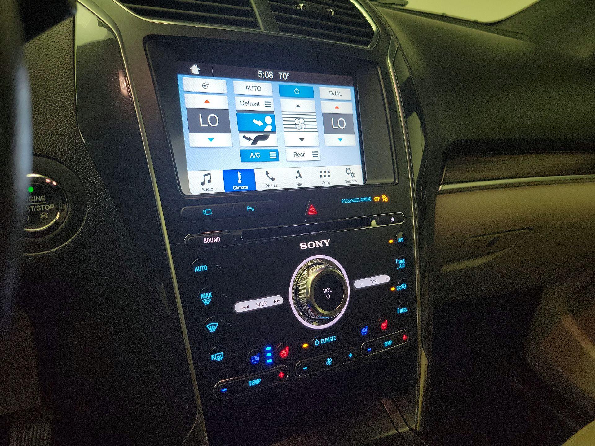 Thumbnail: 2018 Ford Explorer - 16