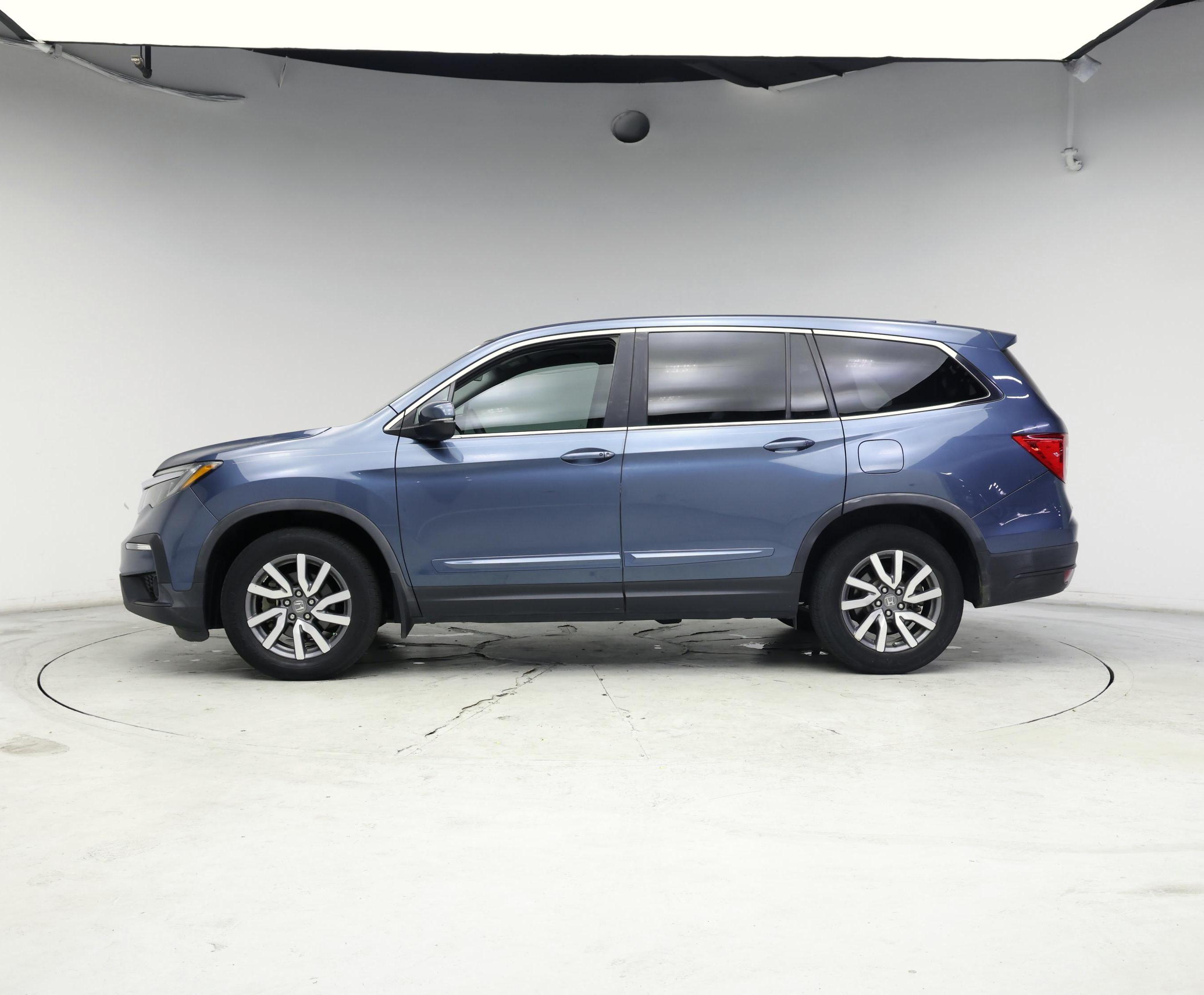 Thumbnail: 2019 Honda Pilot - 3