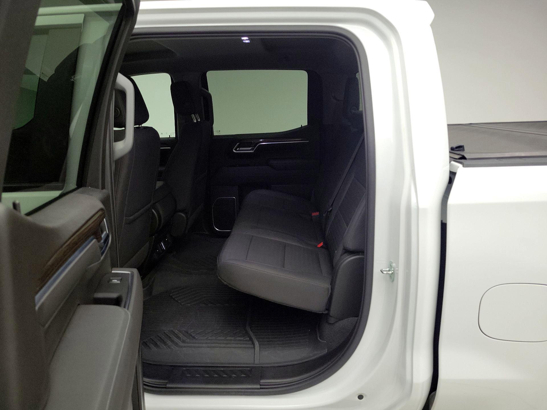 Thumbnail: 2022 Chevrolet Silverado 1500 - 20