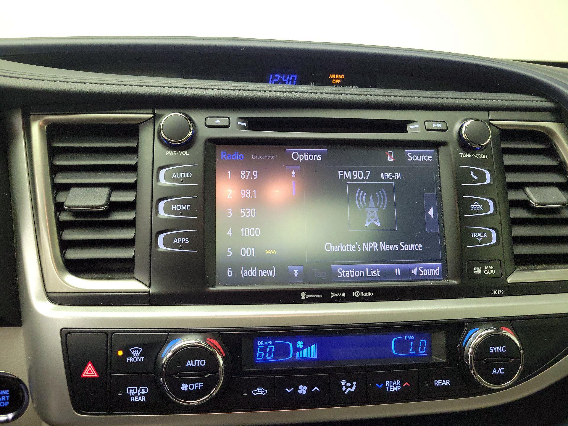 Thumbnail: 2017 Toyota Highlander - 16