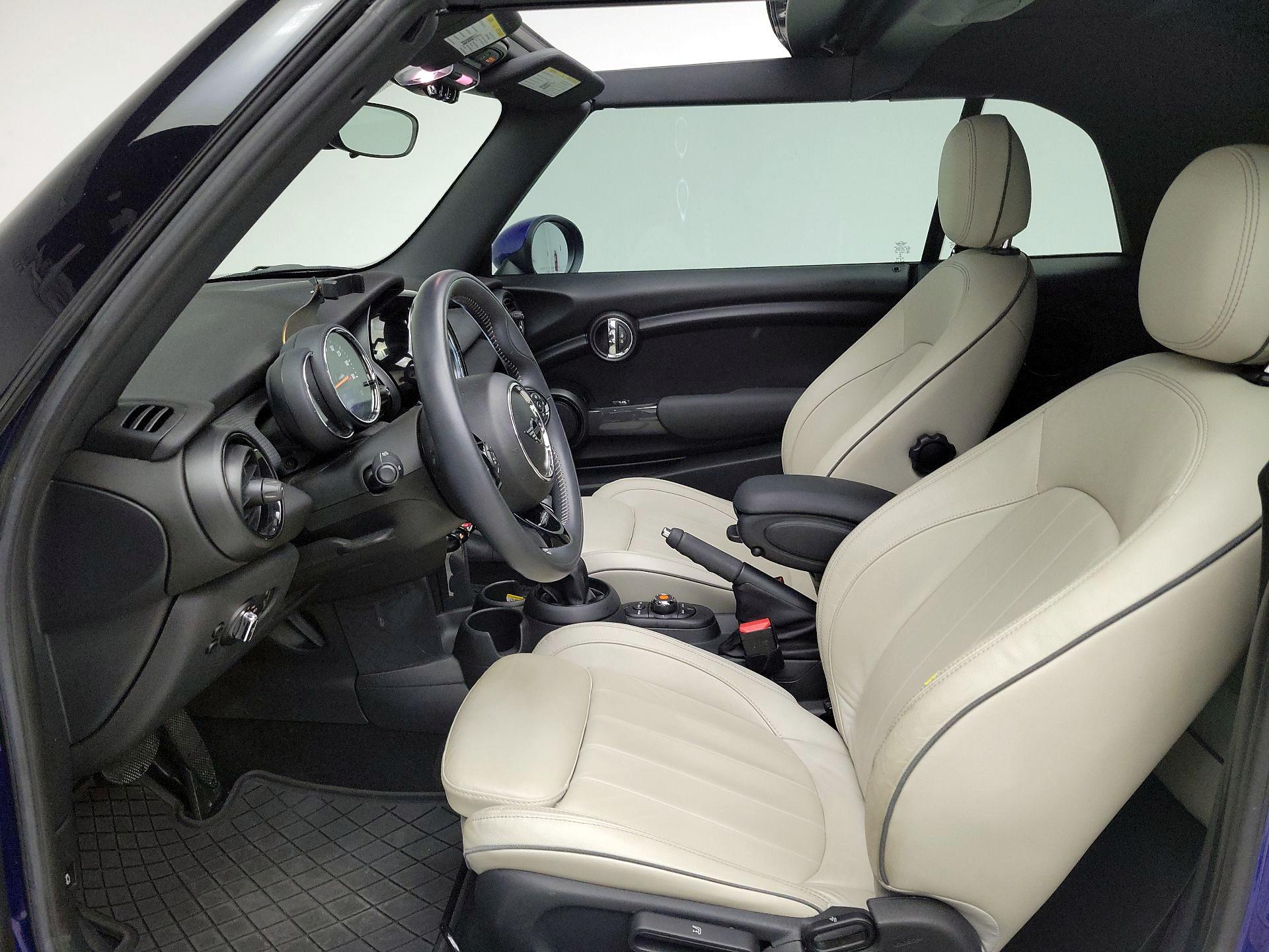 Thumbnail: 2019 MINI Cooper - 11