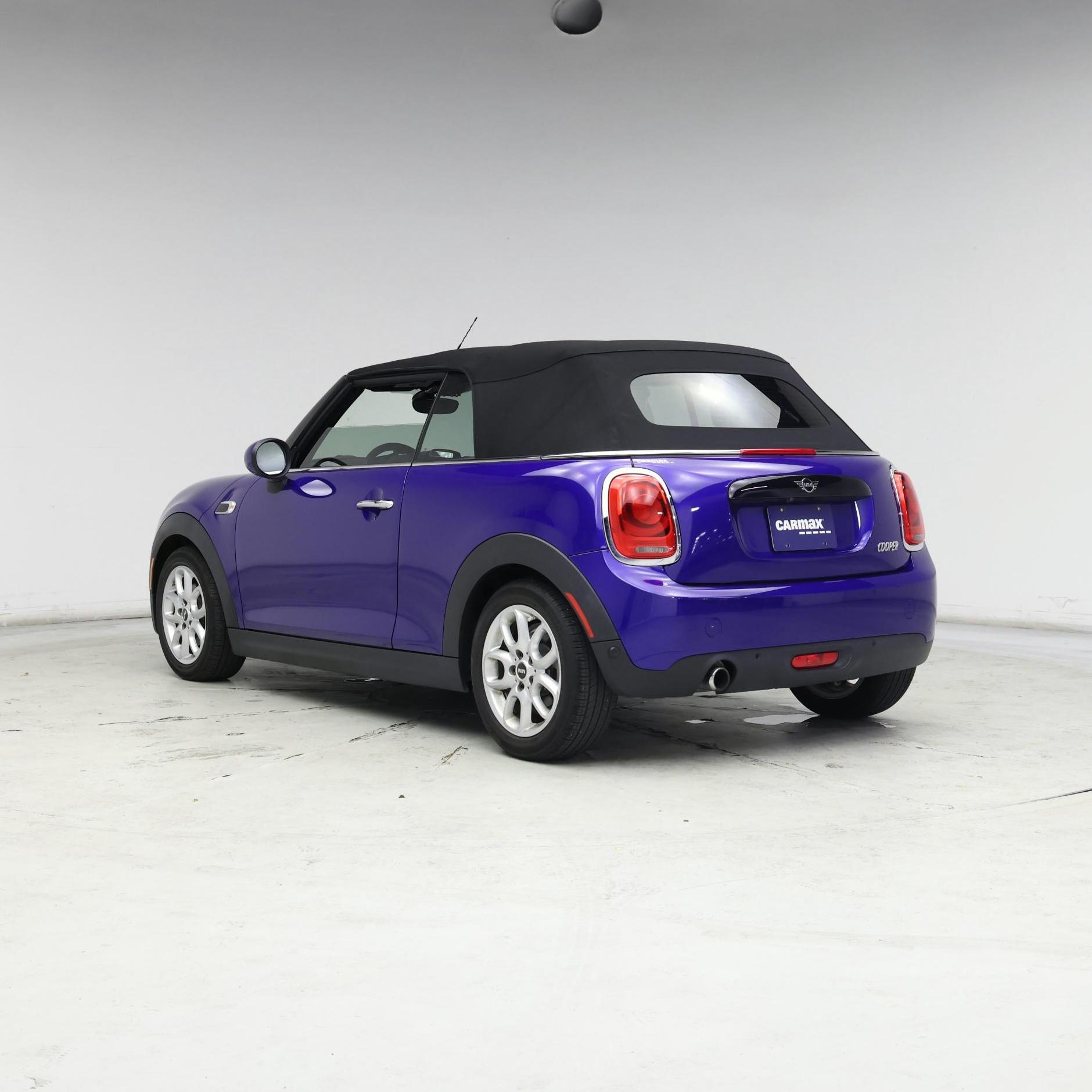 Thumbnail: 2019 MINI Cooper - 2