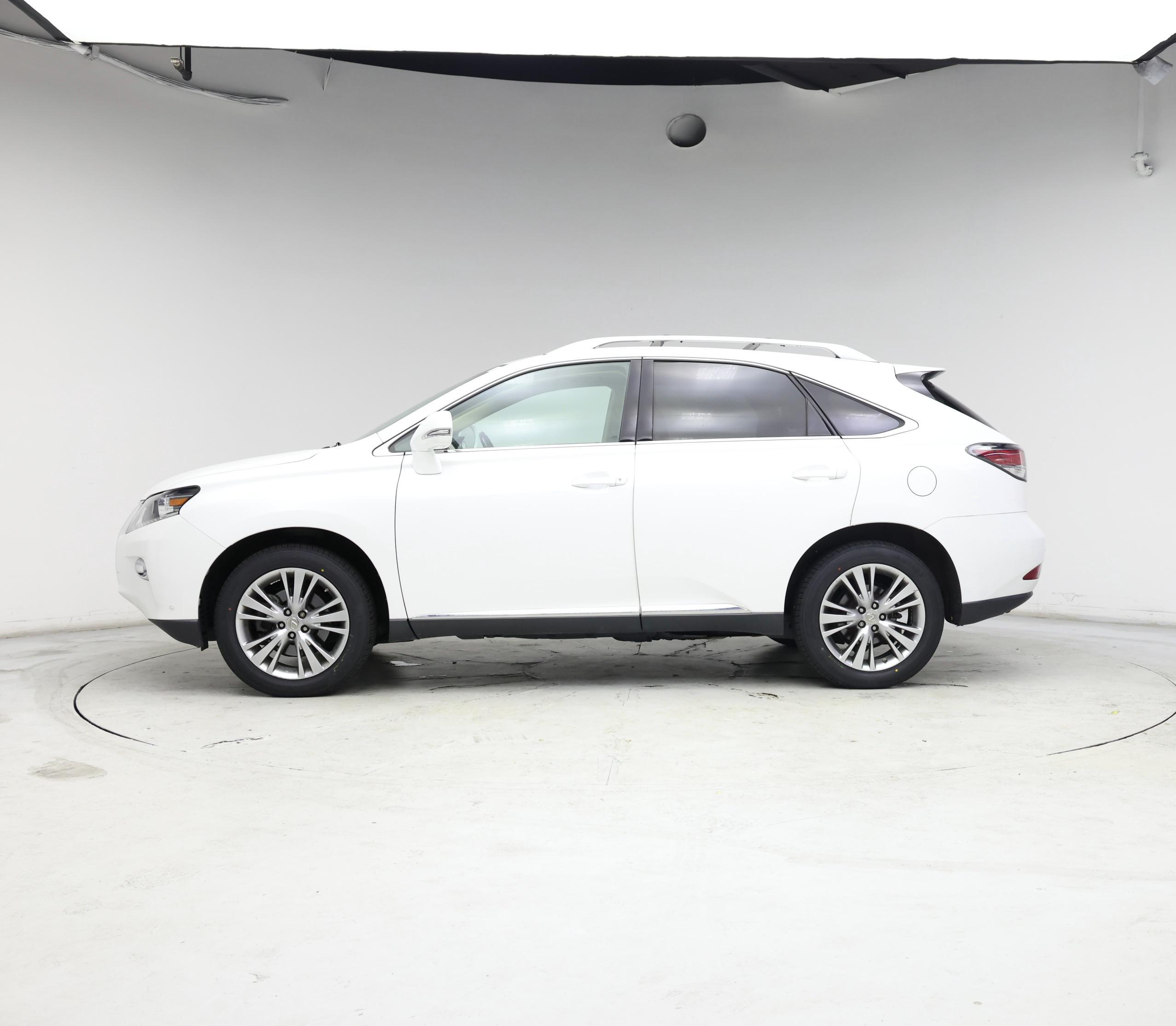 Thumbnail: 2013 Lexus RX - 3