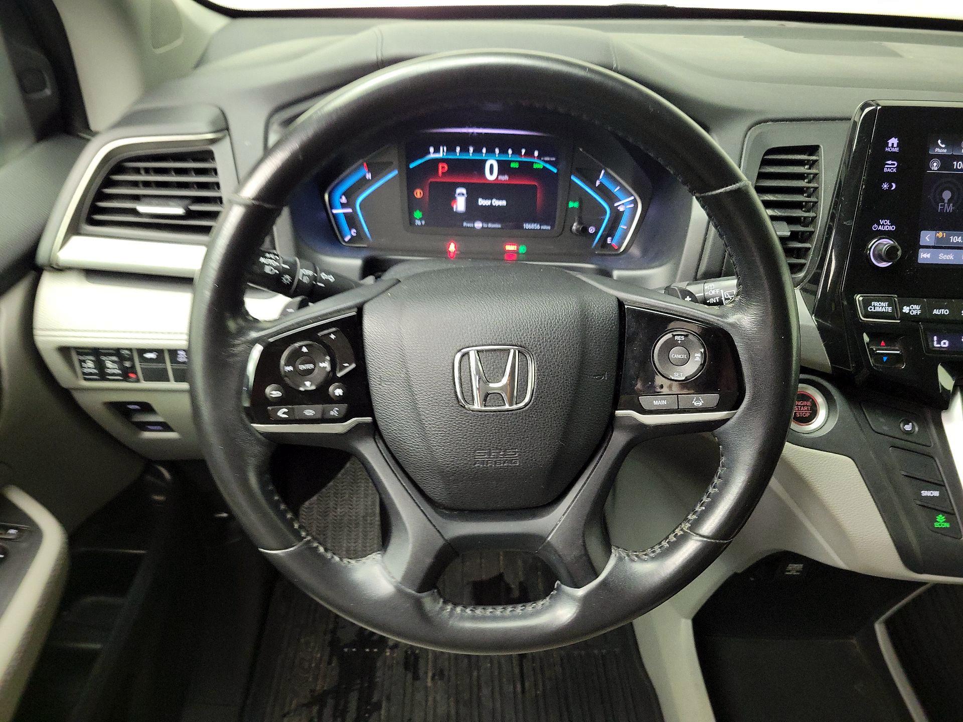 Thumbnail: 2018 Honda Odyssey - 10
