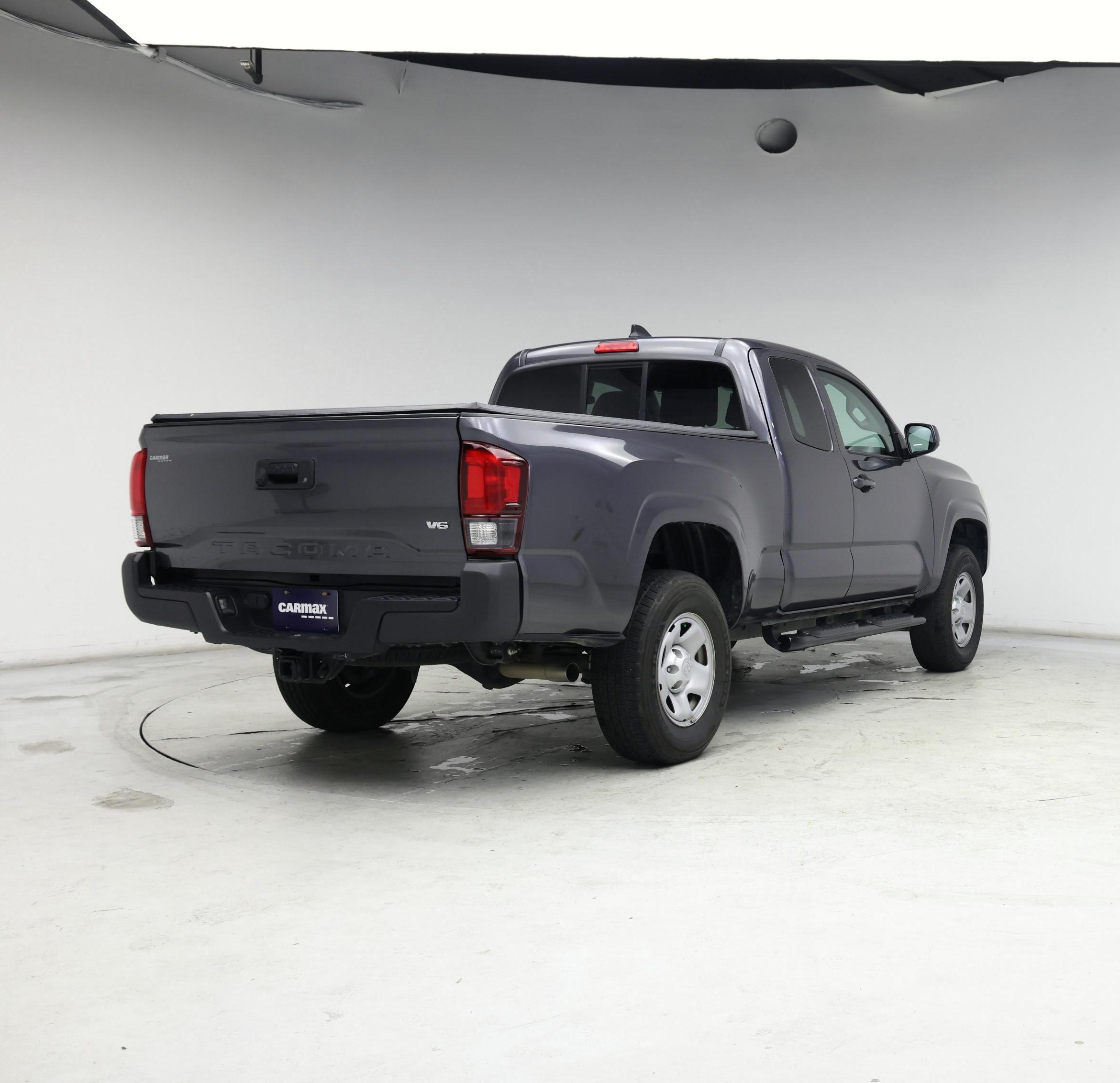 Thumbnail: 2021 Toyota Tacoma - 8