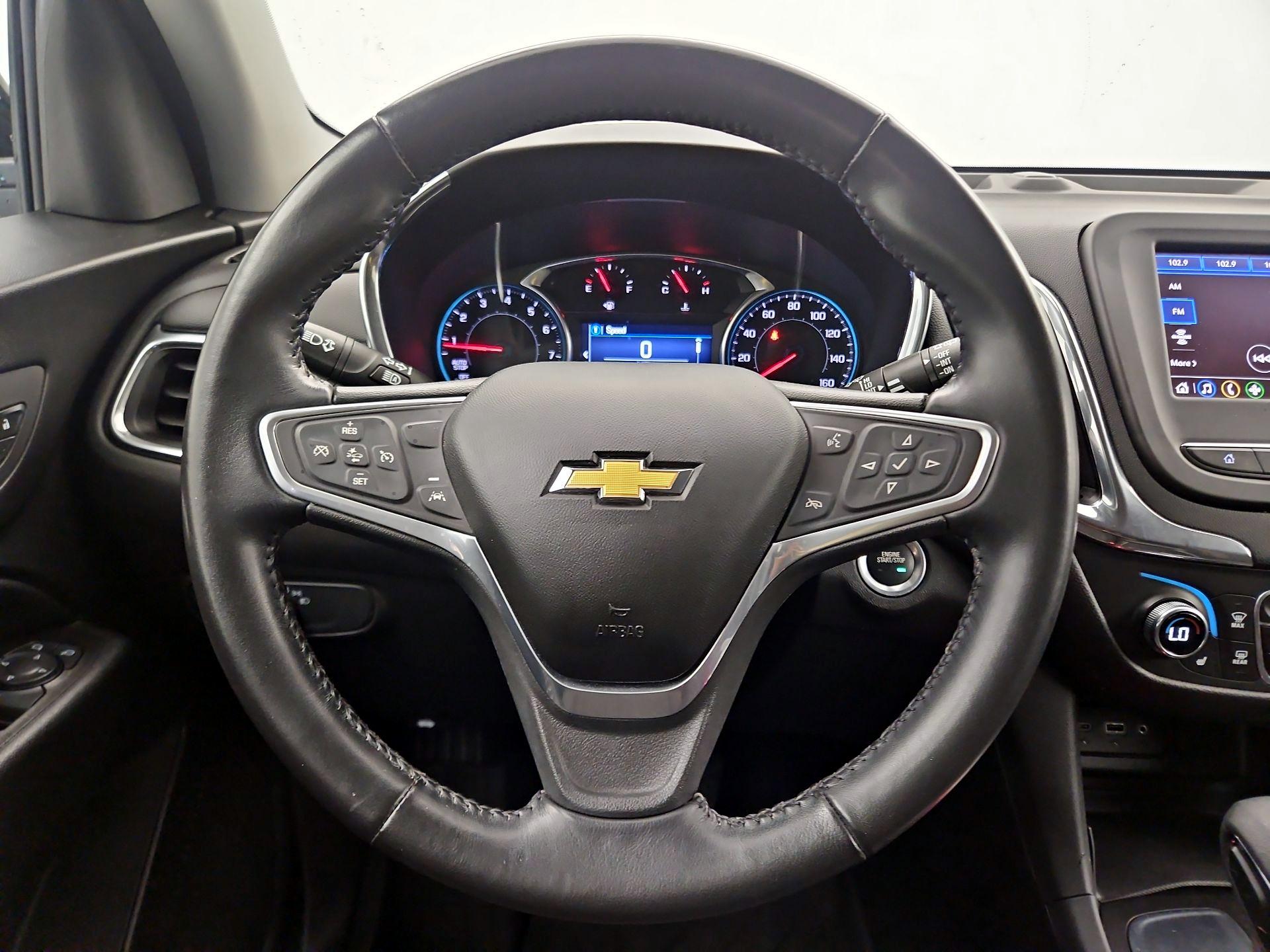 Thumbnail: 2022 Chevrolet Equinox - 10