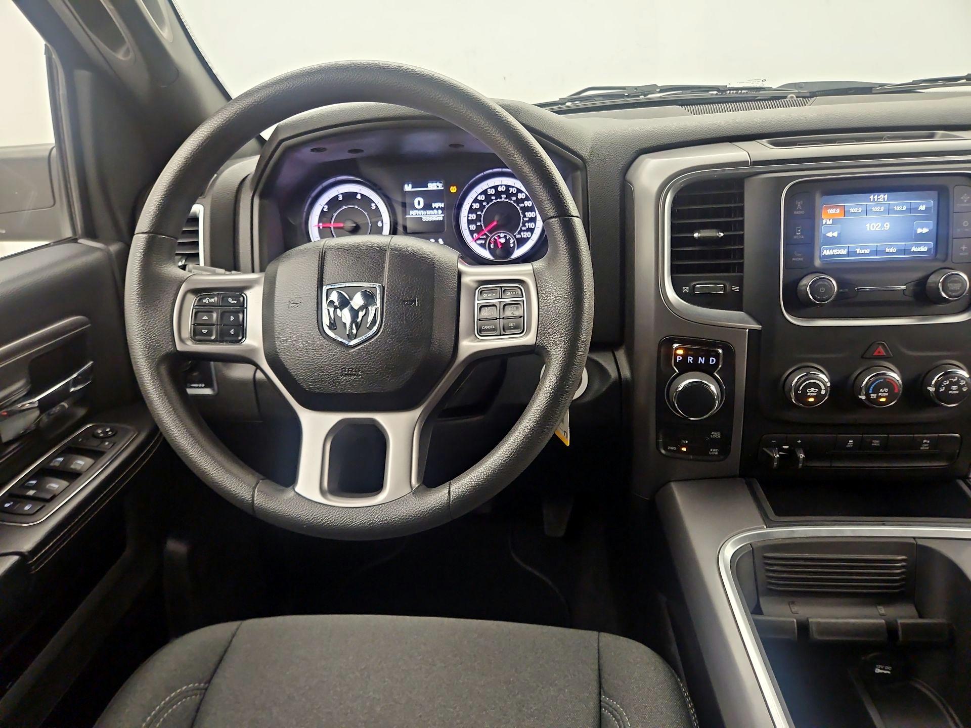 Thumbnail: 2022 RAM 1500 Classic - 10