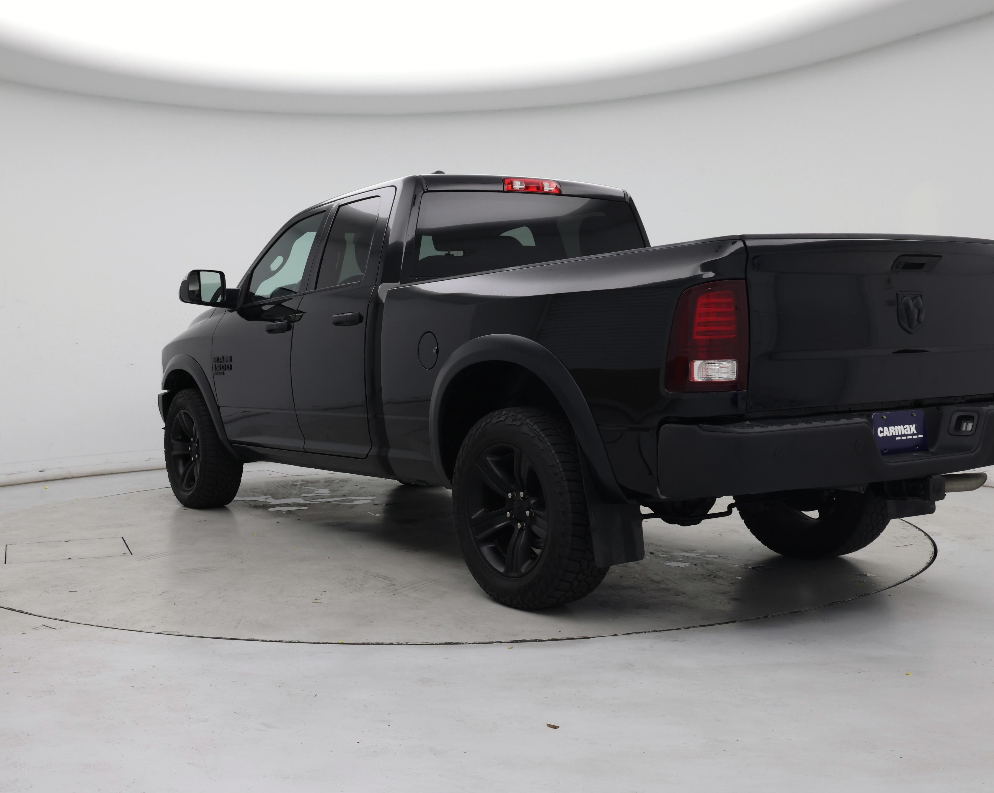 Thumbnail: 2022 RAM 1500 Classic - 2