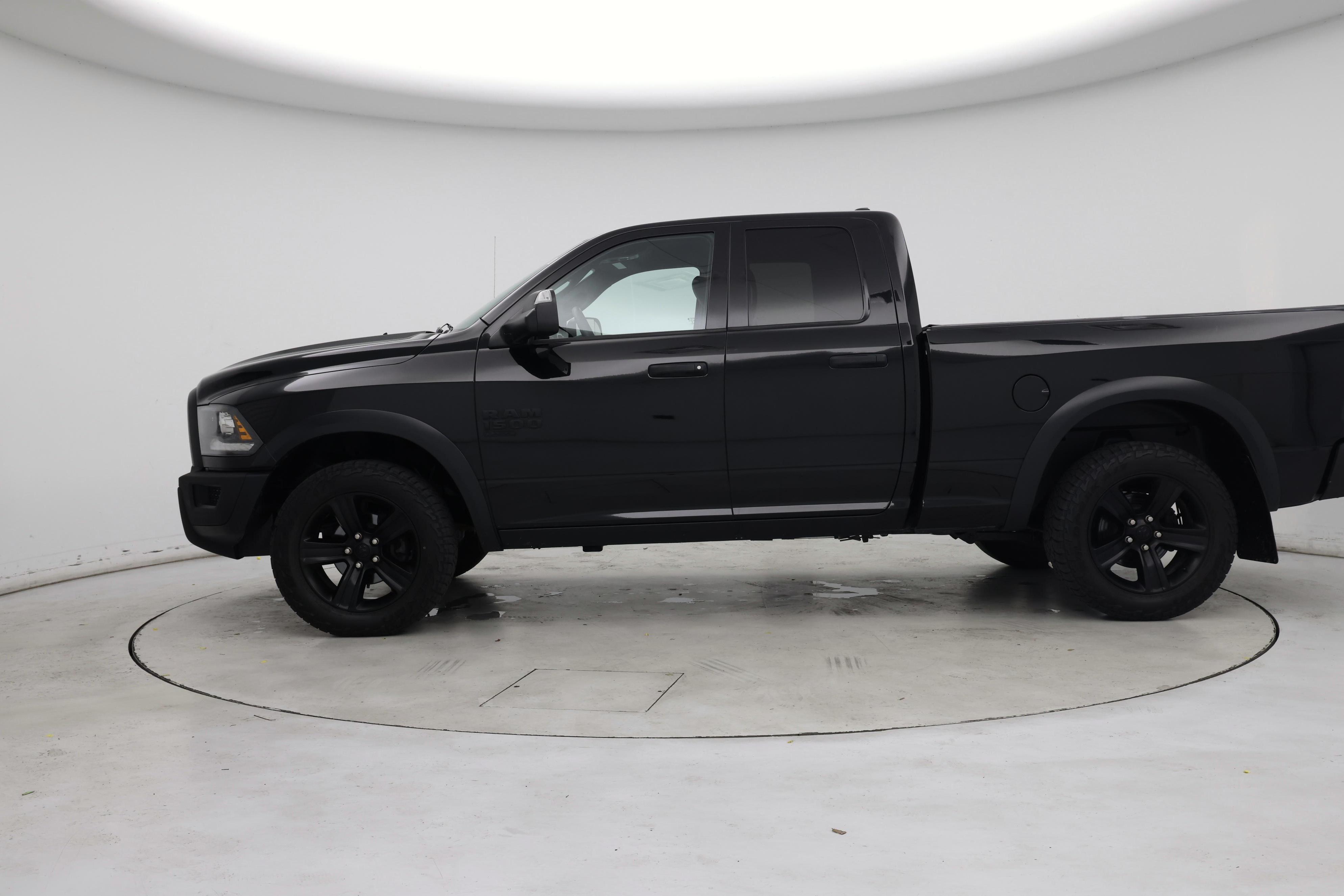 Thumbnail: 2022 RAM 1500 Classic - 3