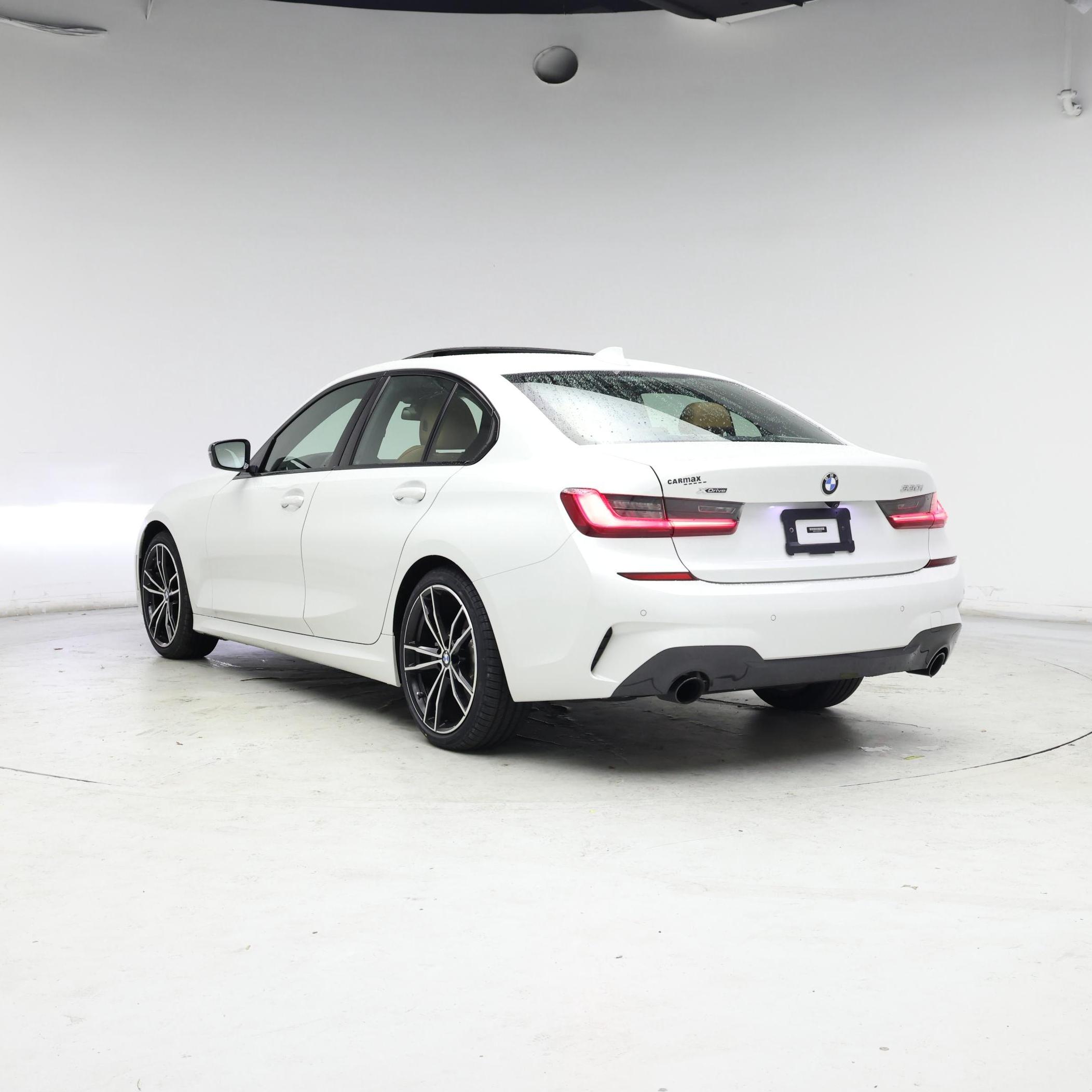 Thumbnail: 2021 BMW 3 Series - 2