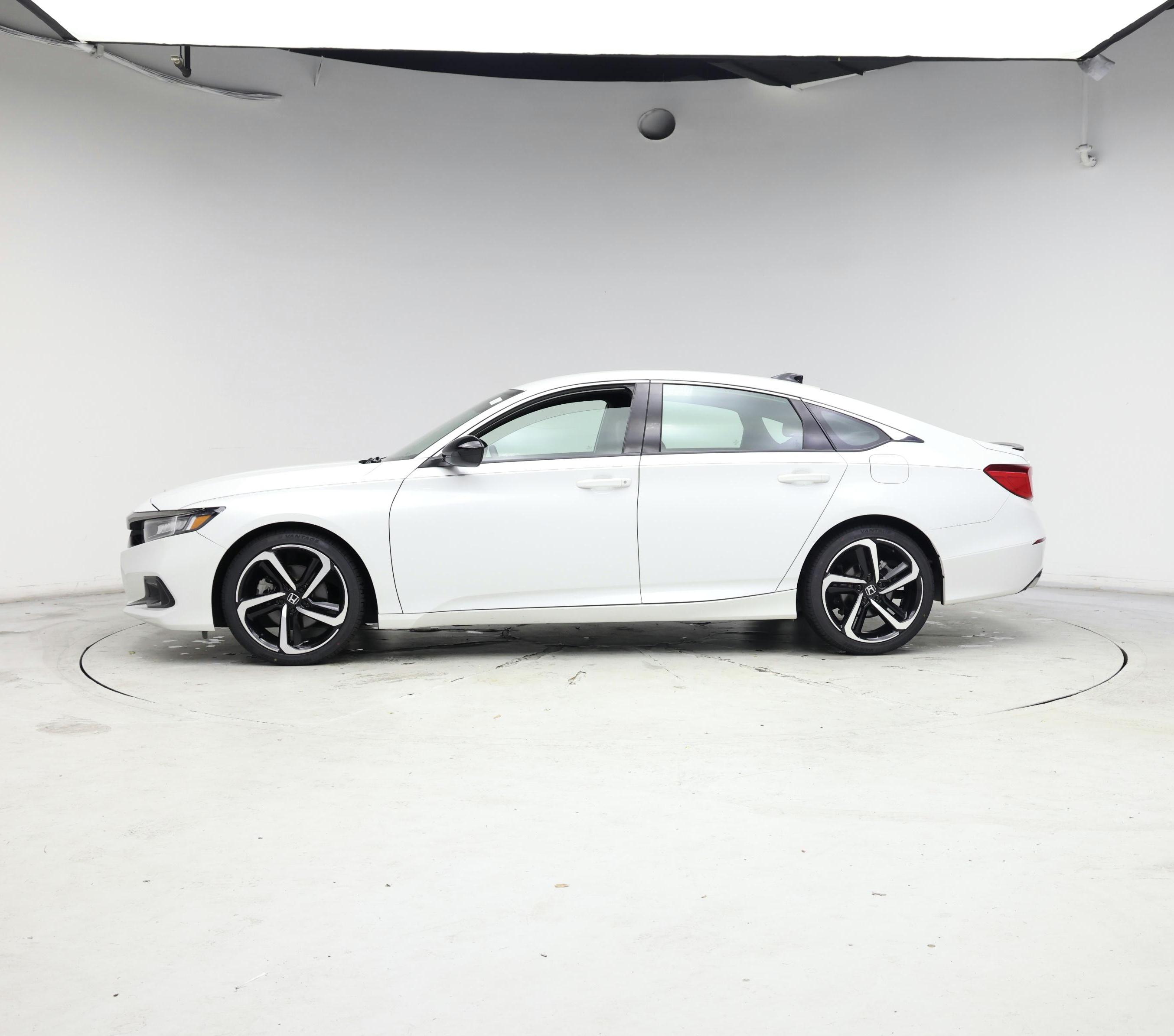 Thumbnail: 2022 Honda Accord - 3