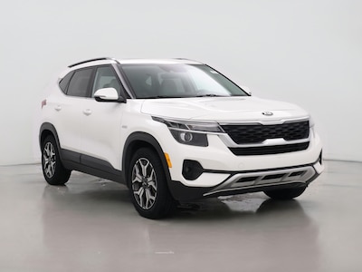 White 2021 Kia Seltos EX