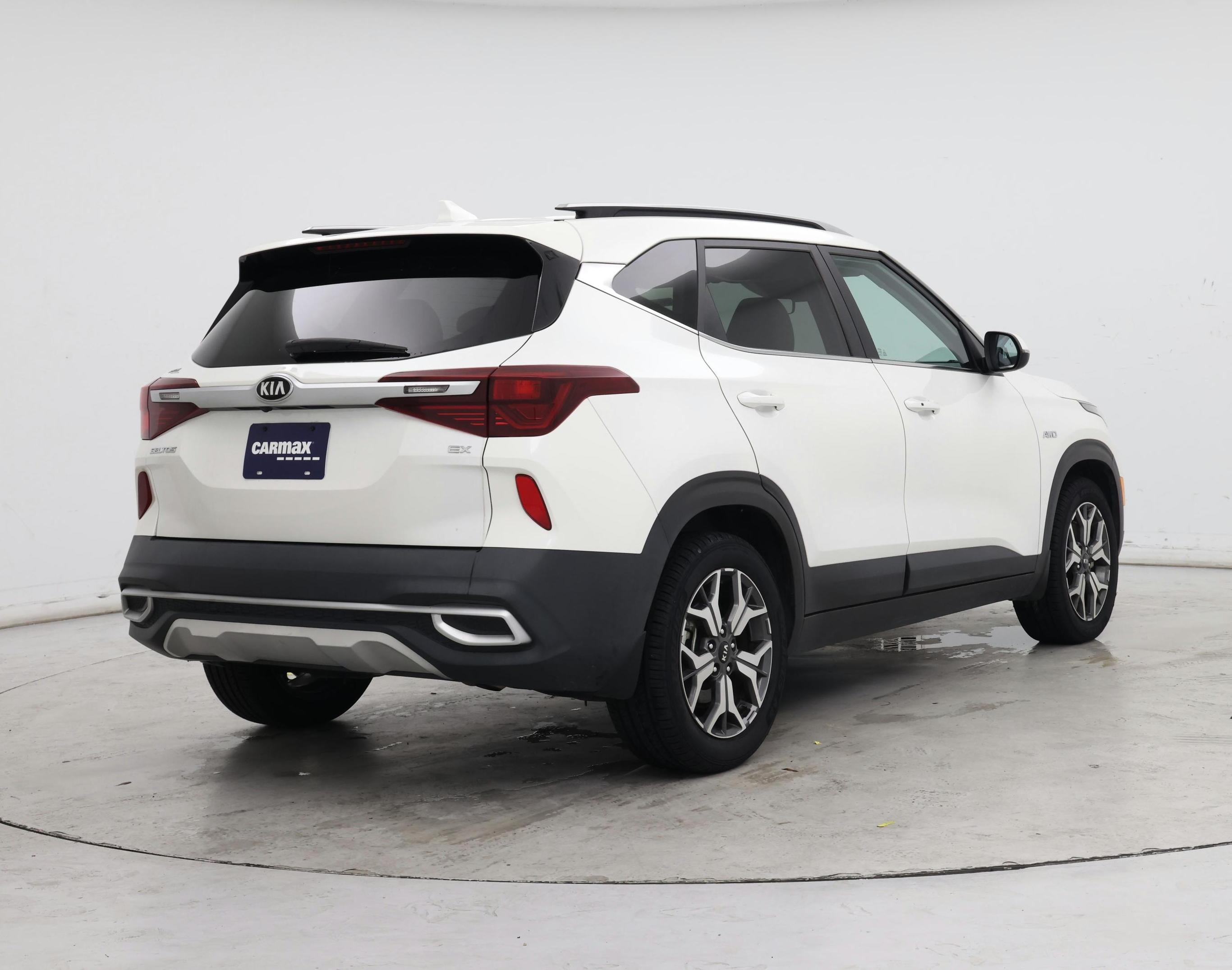 Thumbnail: 2021 Kia Seltos - 8