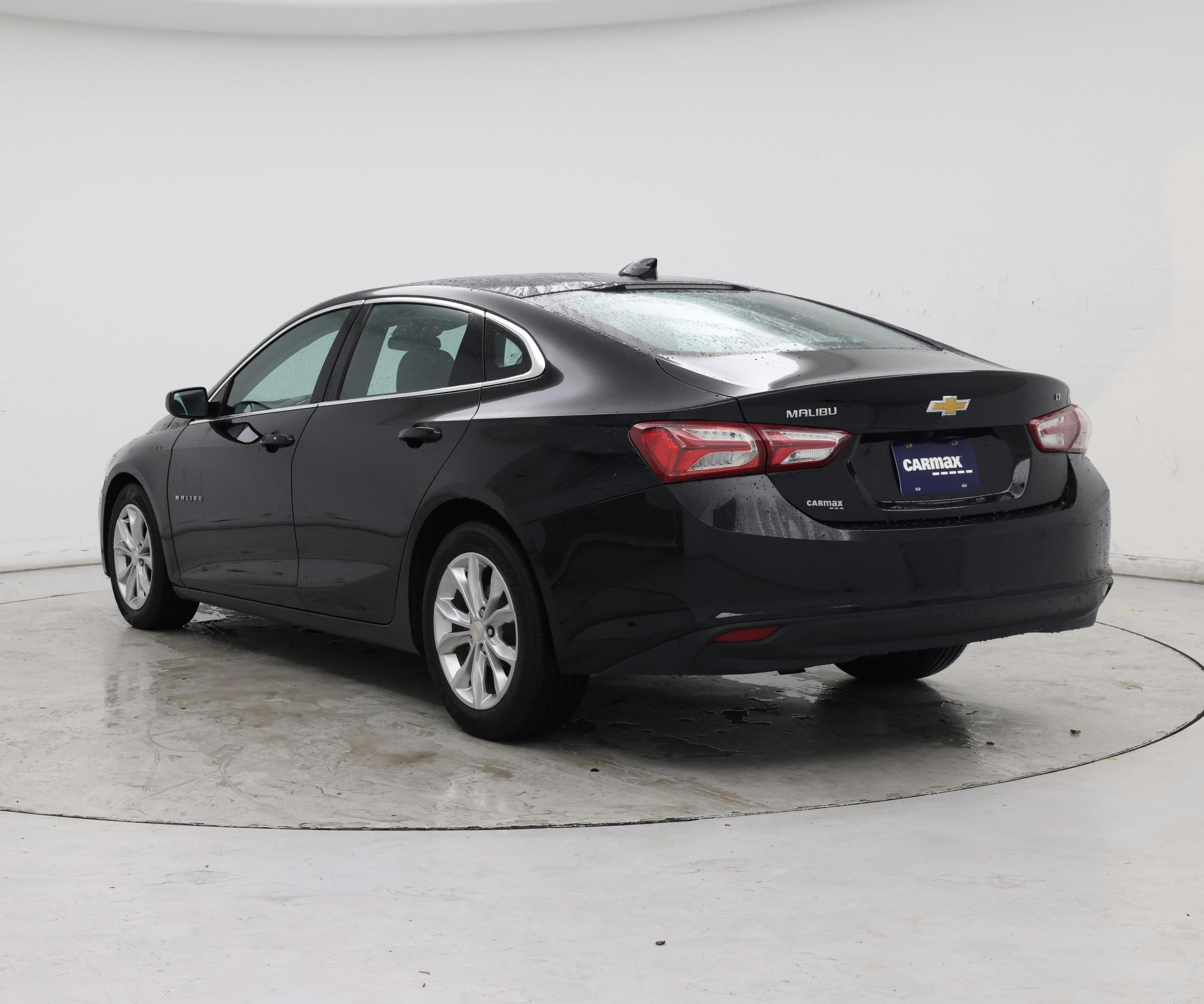 Thumbnail: 2021 Chevrolet Malibu - 2