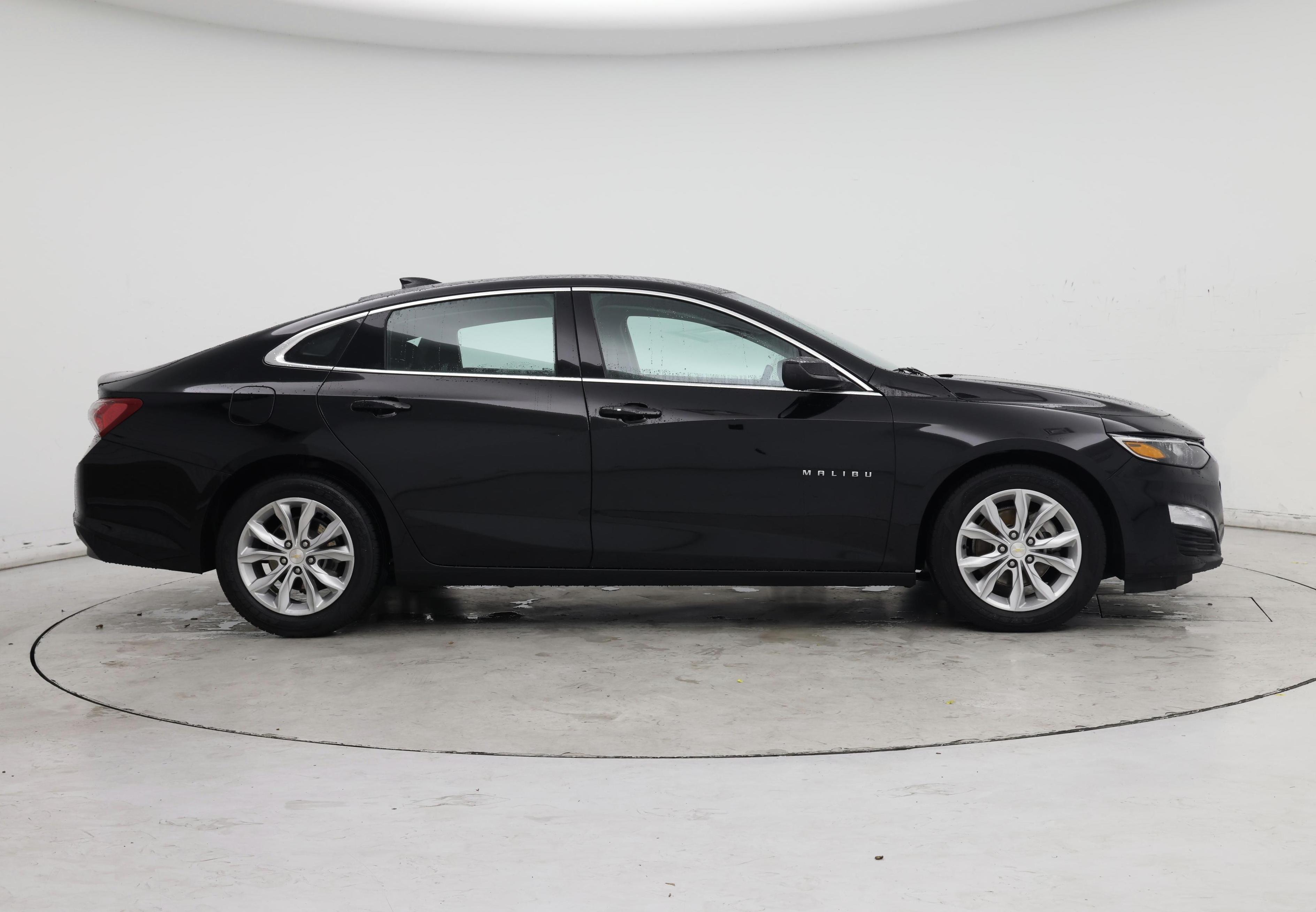 Thumbnail: 2021 Chevrolet Malibu - 7