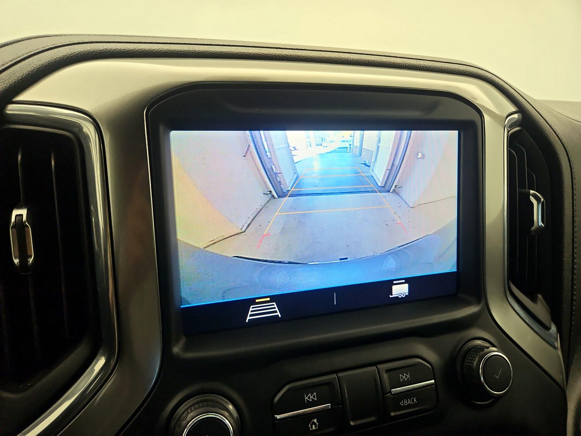 Thumbnail: 2021 Chevrolet Silverado 1500 - 14