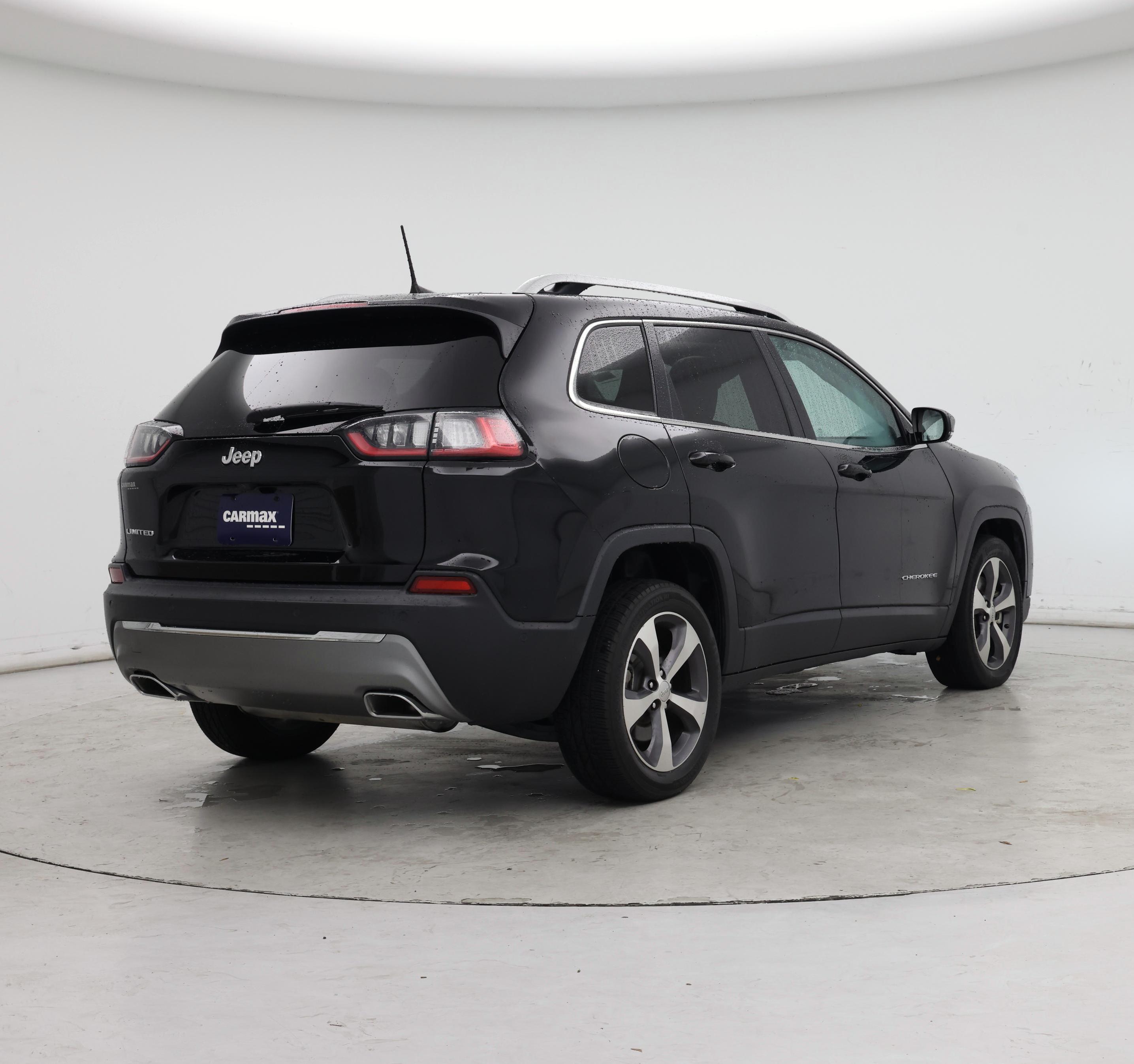 Thumbnail: 2021 Jeep Cherokee - 8