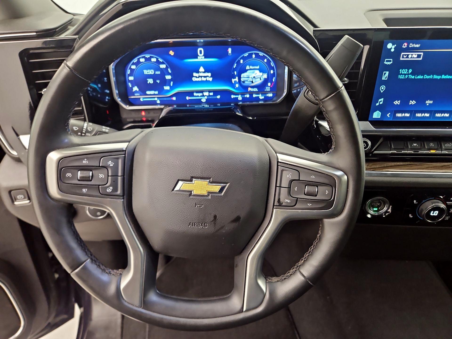 Thumbnail: 2023 Chevrolet Silverado 1500 - 10