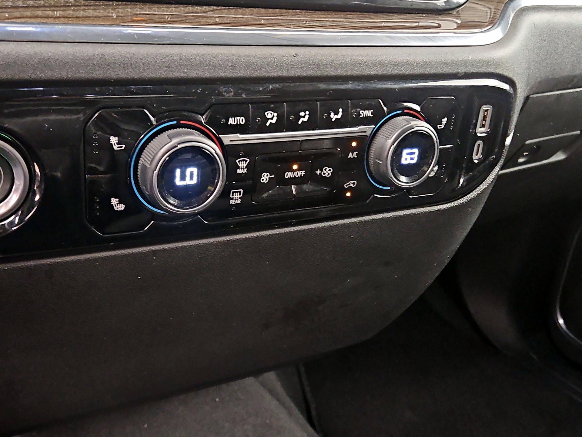 Thumbnail: 2023 Chevrolet Silverado 1500 - 16